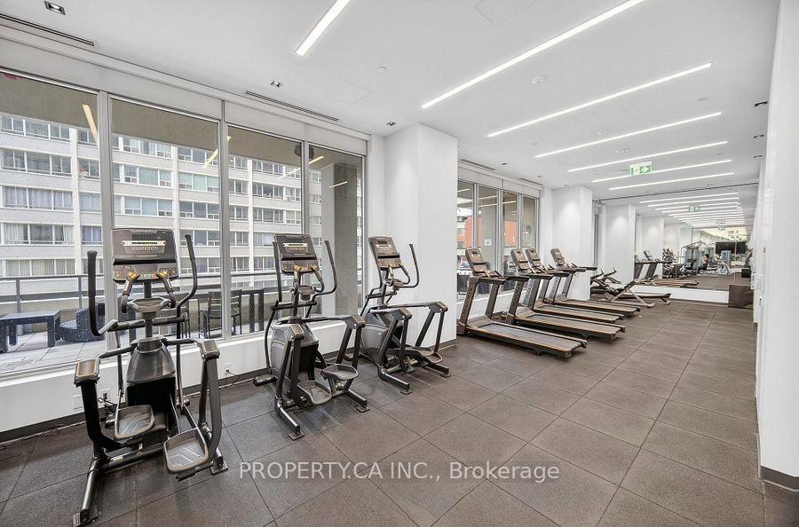 Photo 17 of Unit 1720, 50 Dunfield Avenue, Toronto, Mount Pleasant West — HOMEH