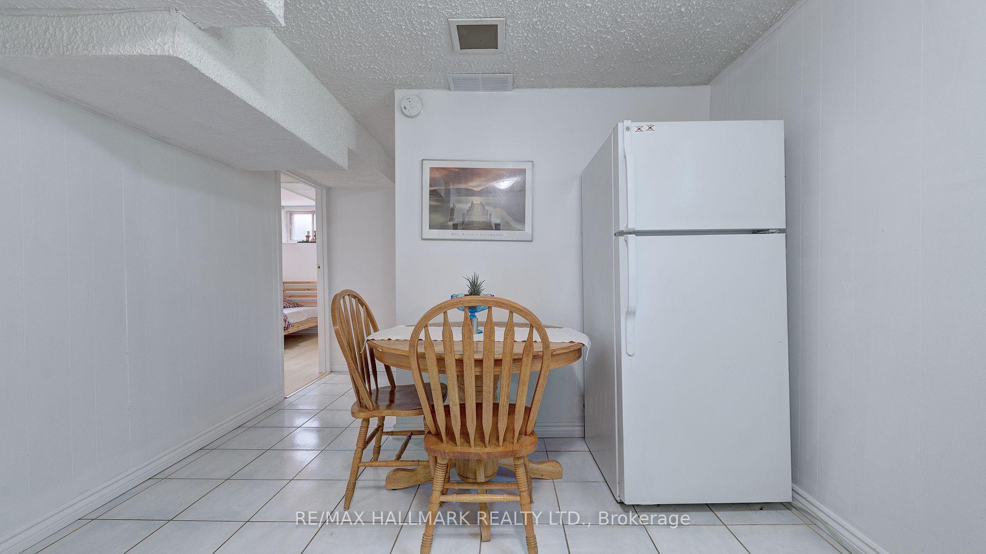 Photo 3 of Unit Lower Level, 83 Sexton Crescent, North York, Hillcrest Village — HOMEH