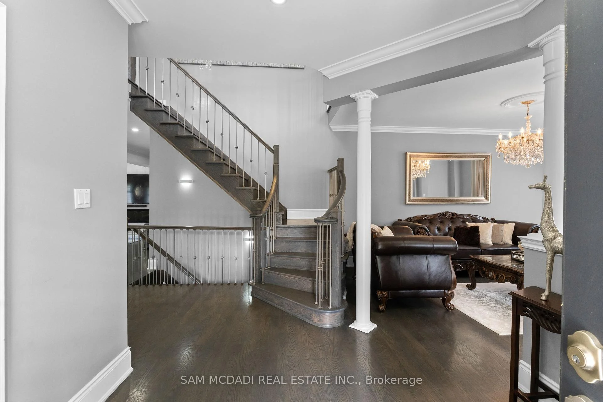Photo 26 of 29 Delrosa Way, Hamilton, Stoney Creek — HOMEH