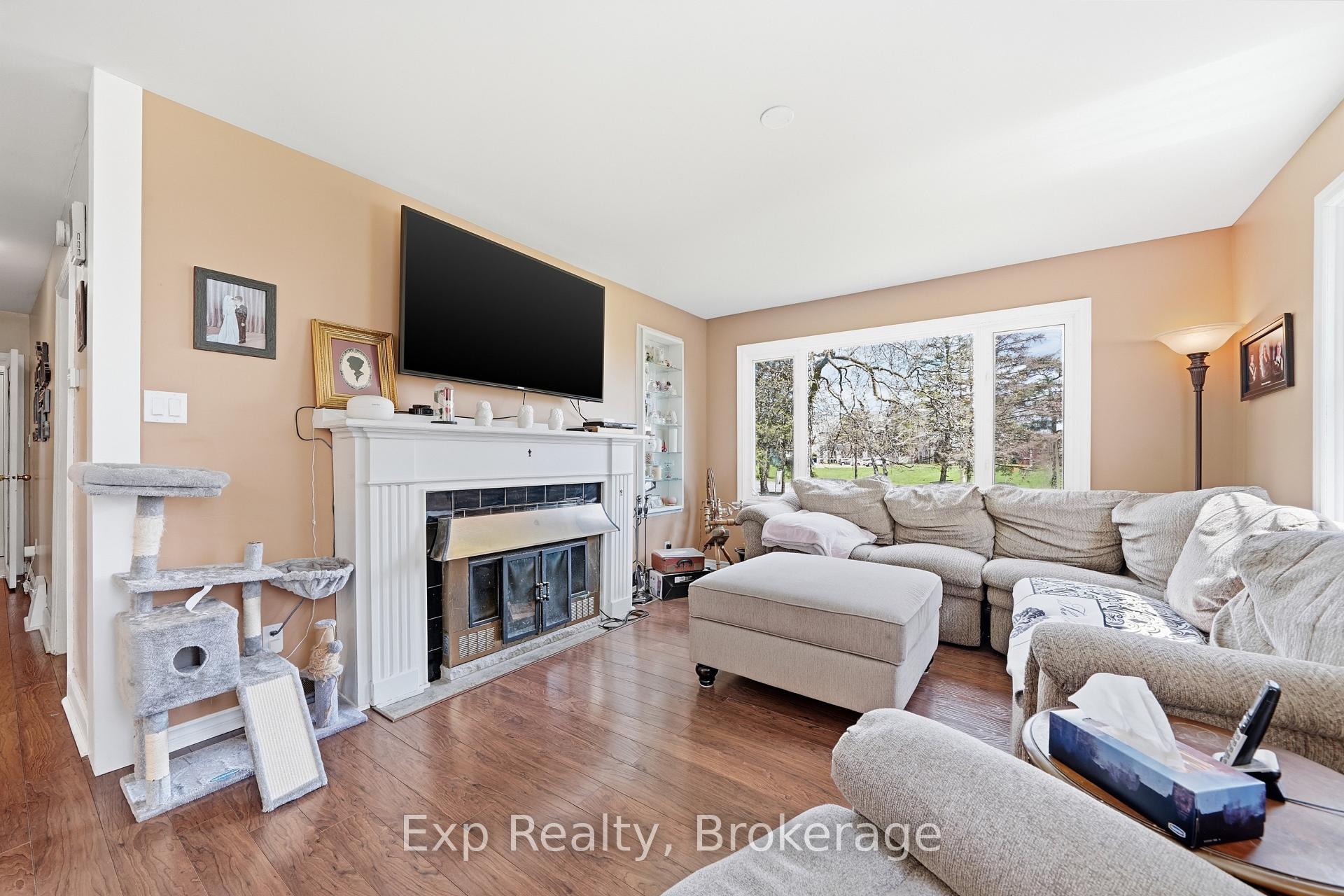 Photo 17 of 74 Sidney Street, Belleville, Belleville Ward — HOMEH
