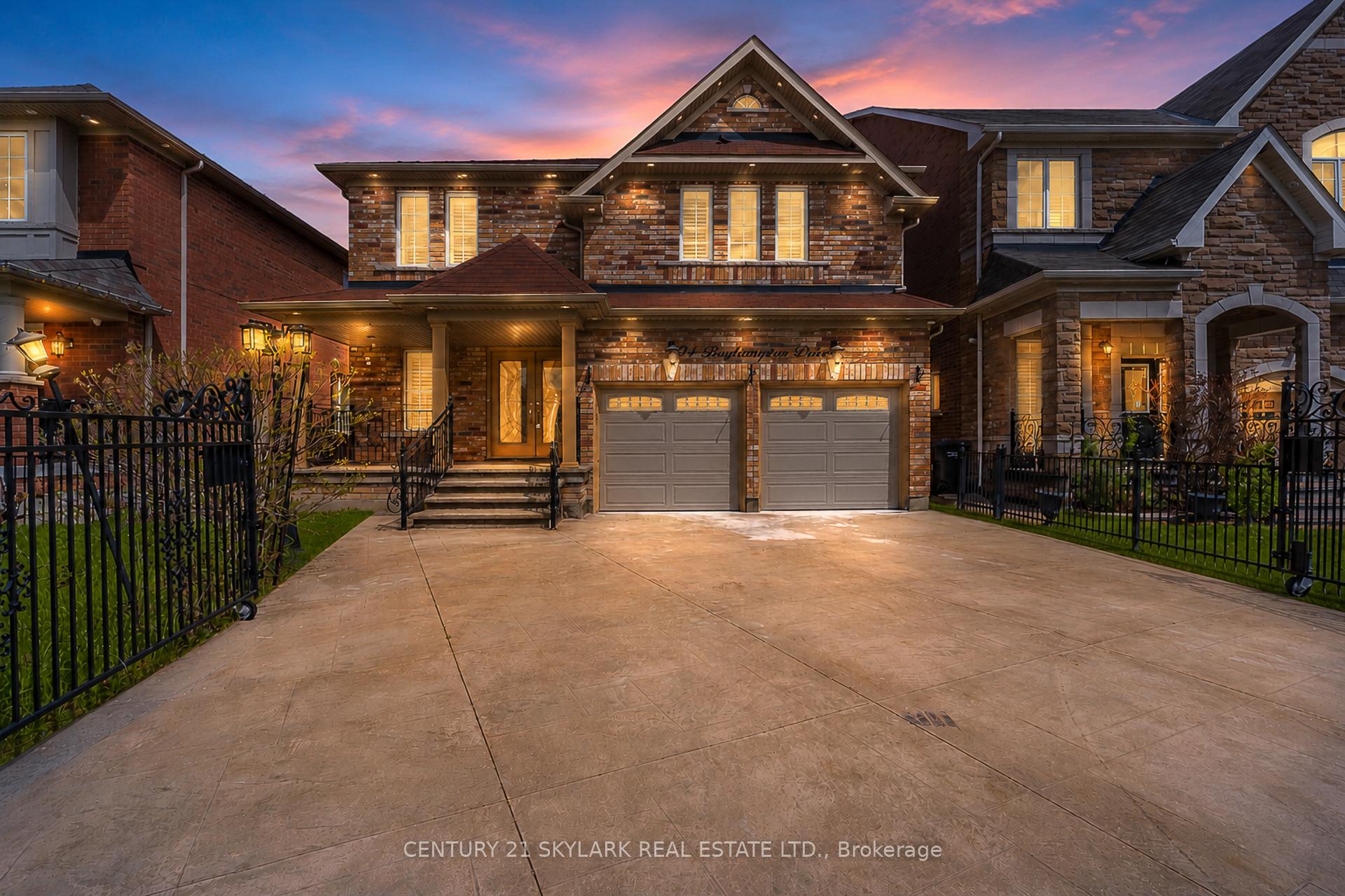 Photo 2 of Unit Upstairs, 94 Bayhampton Drive, Brampton, Vales of Castlemore — HOMEH