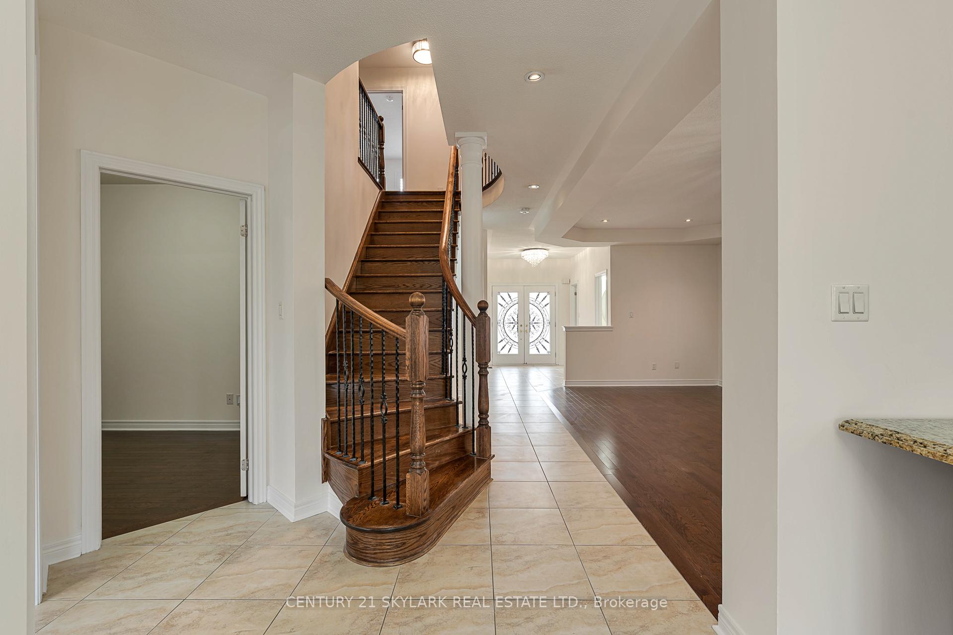 Photo 12 of Unit Upstairs, 94 Bayhampton Drive, Brampton, Vales of Castlemore — HOMEH
