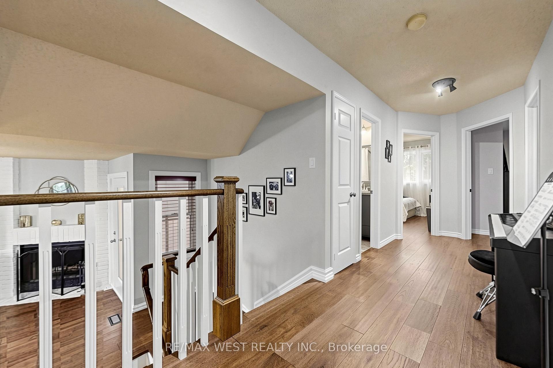 Photo 20 of 1931 Fairport Road, Pickering, Dunbarton — HOMEH