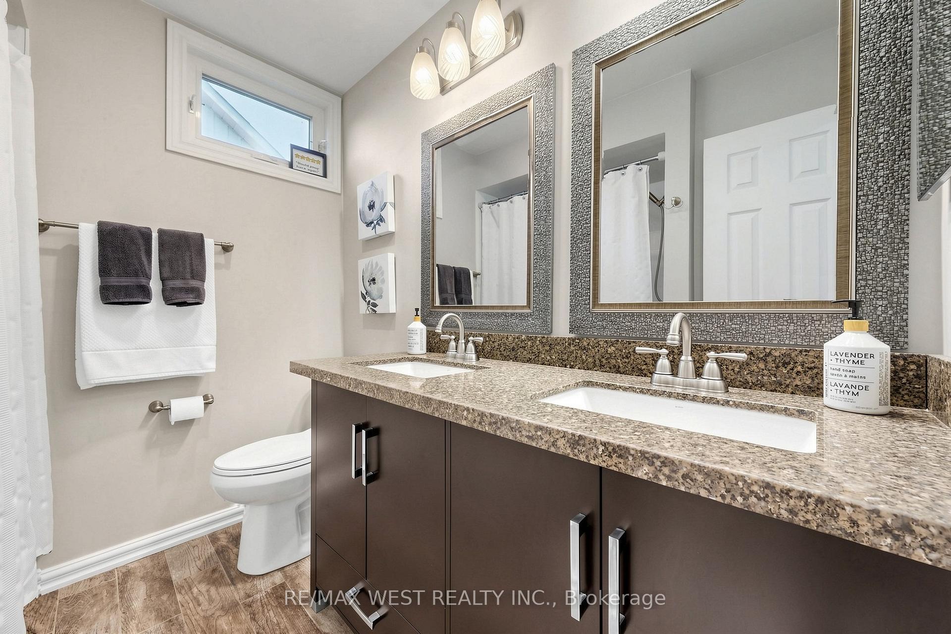 Photo 30 of 1931 Fairport Road, Pickering, Dunbarton — HOMEH