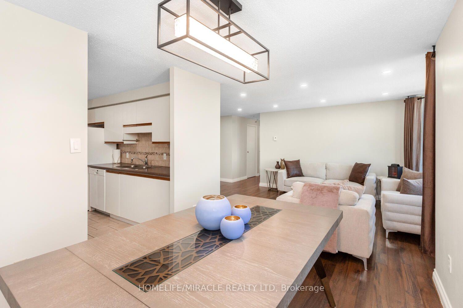 Photo 14 of Unit 1705, 35 Green Valley Drive, Kitchener, Pioneer Park — HOMEH