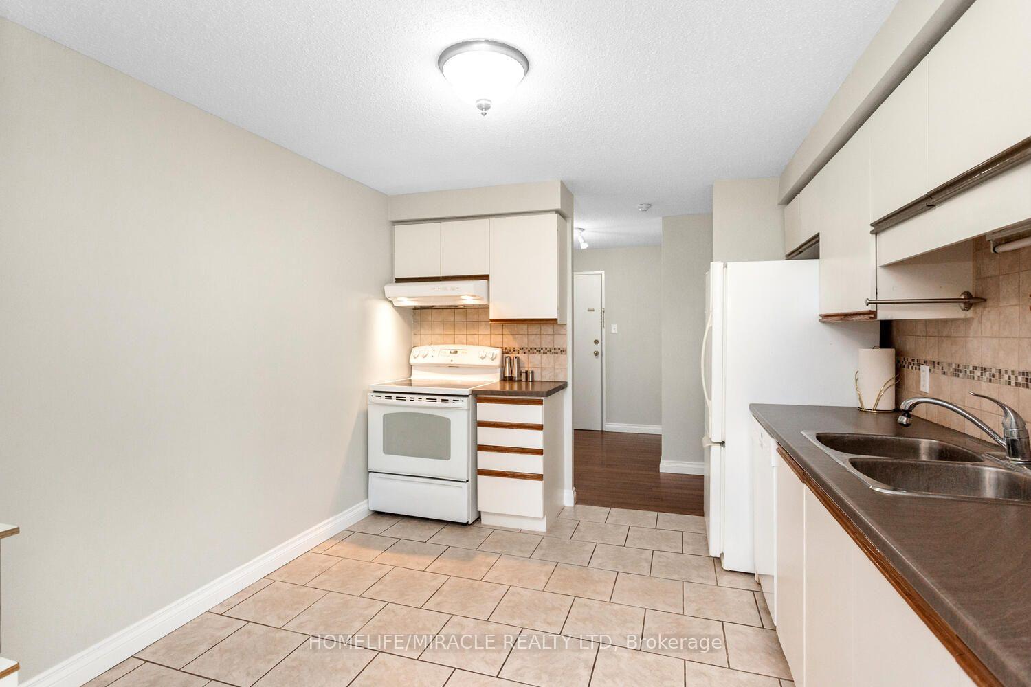 Photo 27 of Unit 1705, 35 Green Valley Drive, Kitchener, Pioneer Park — HOMEH