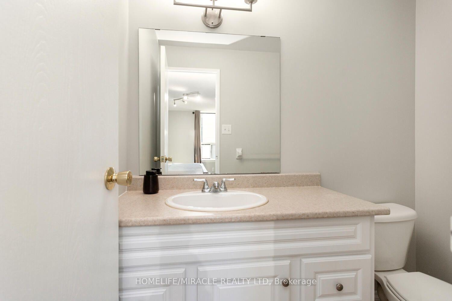 Photo 37 of Unit 1705, 35 Green Valley Drive, Kitchener, Pioneer Park — HOMEH