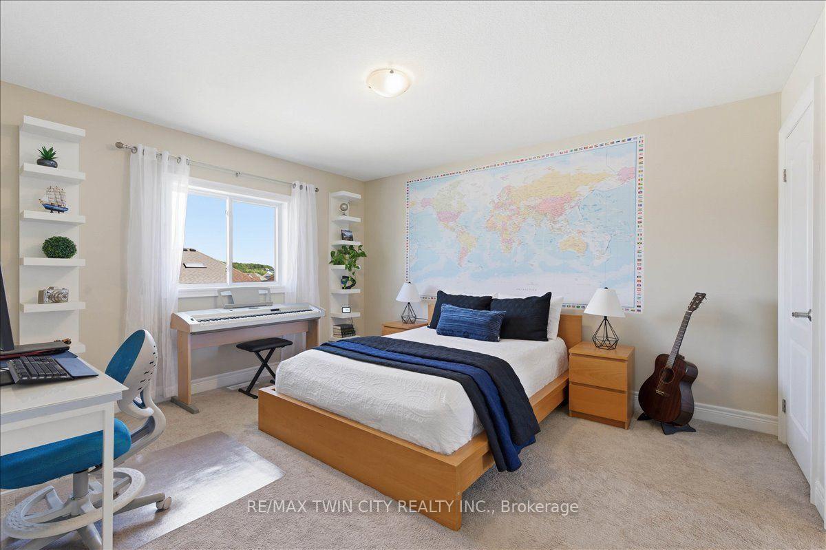 Photo 34 of 787 Snowberry Court, Waterloo, Columbia Forest/Clair Hills — HOMEH