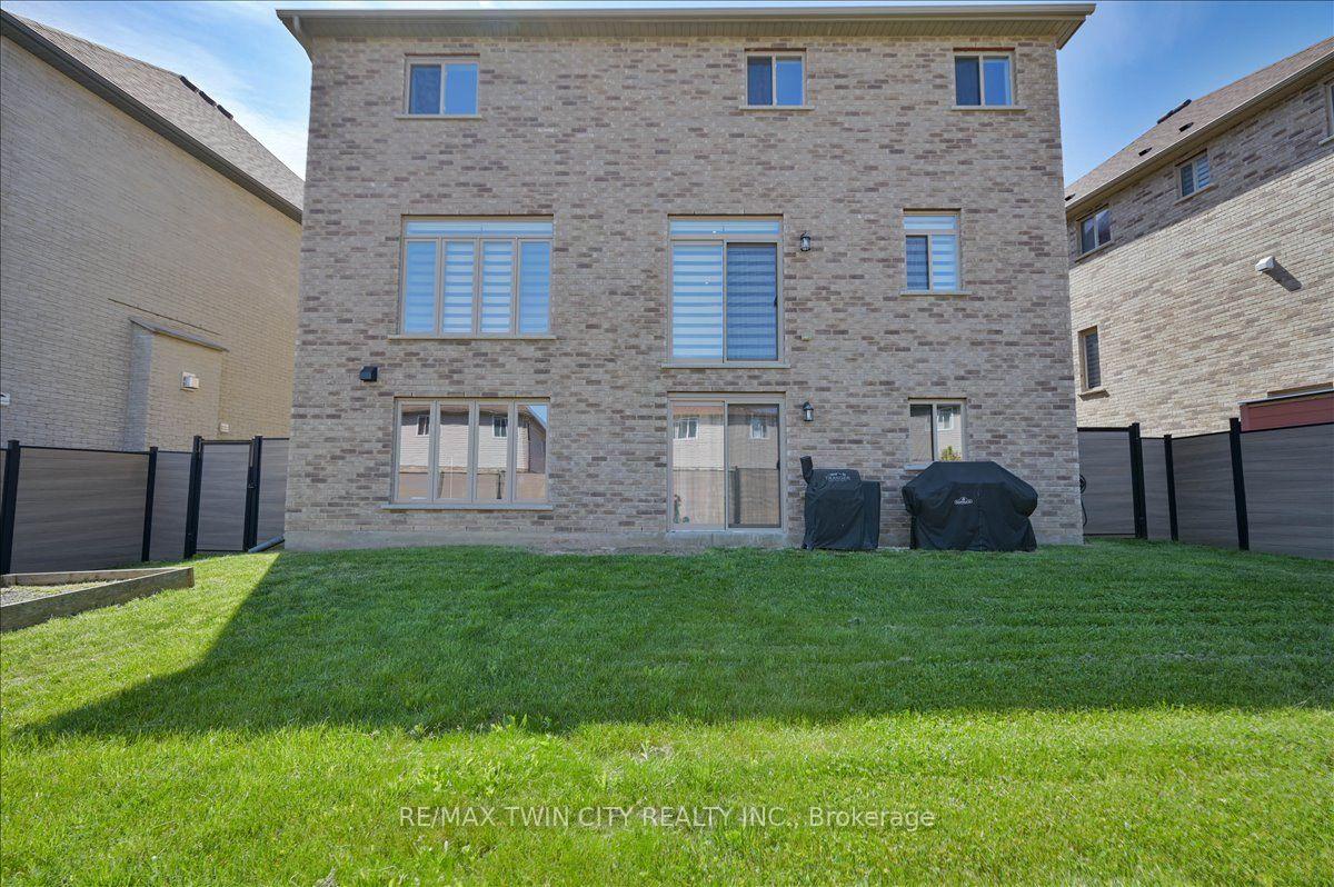 Photo 41 of 787 Snowberry Court, Waterloo, Columbia Forest/Clair Hills — HOMEH