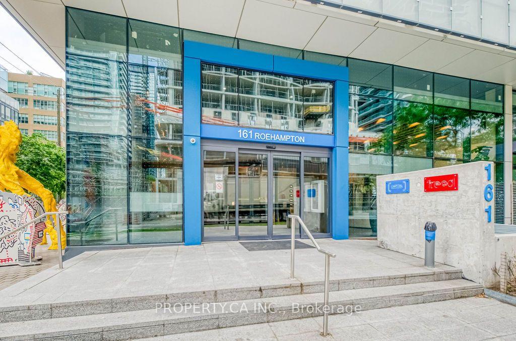 Photo 3 of Unit 3205, 161 Roehampton Avenue, Toronto, Mount Pleasant West — HOMEH