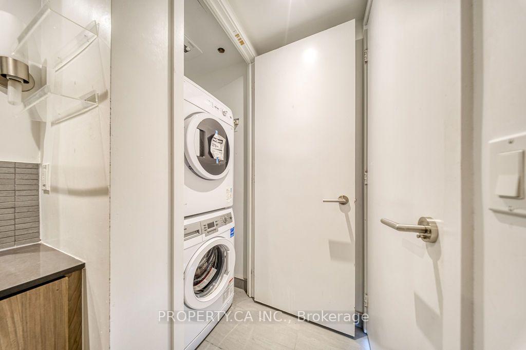 Photo 25 of Unit 3205, 161 Roehampton Avenue, Toronto, Mount Pleasant West — HOMEH