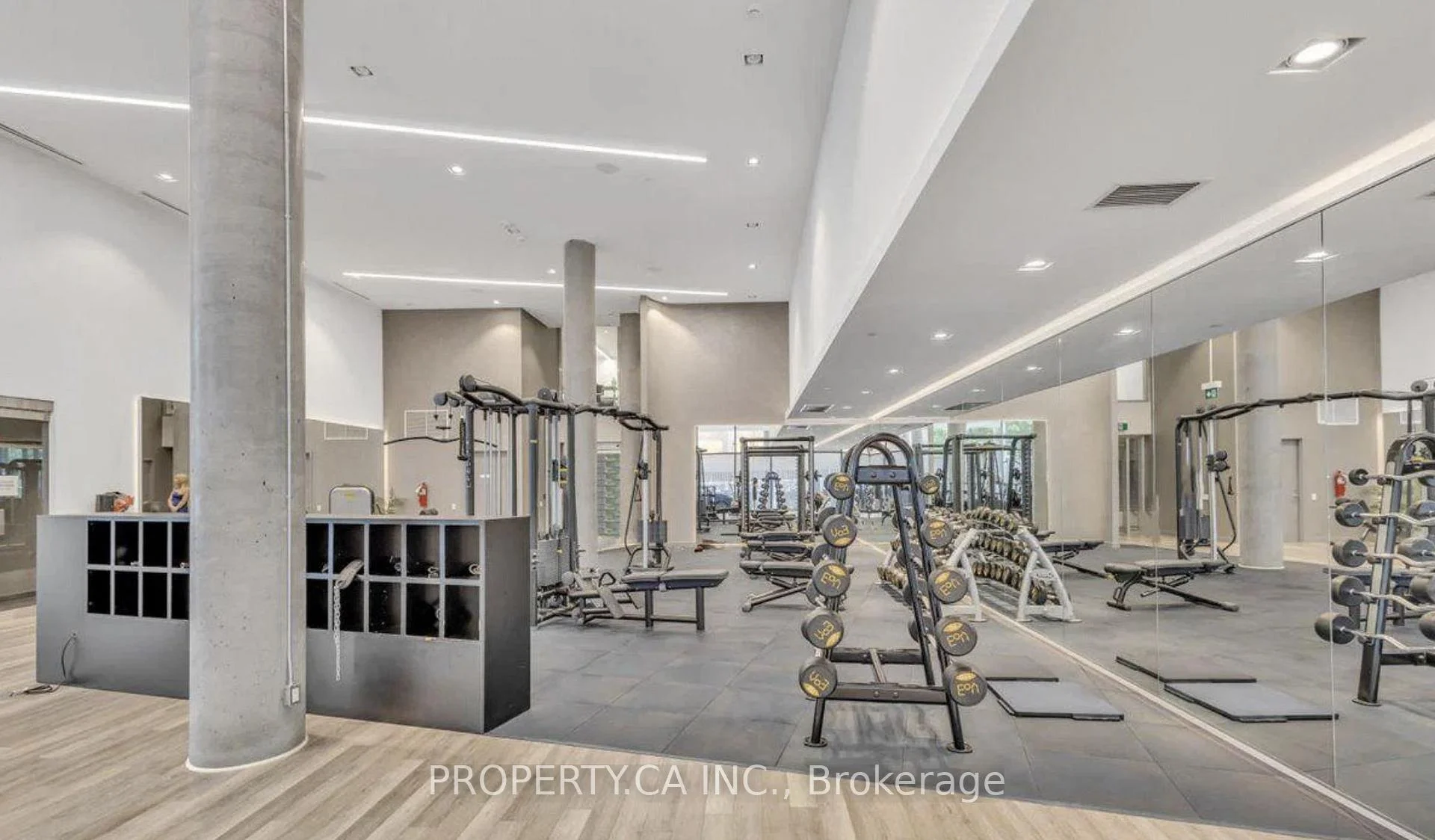 Photo 37 of Unit 3205, 161 Roehampton Avenue, Toronto, Mount Pleasant West — HOMEH