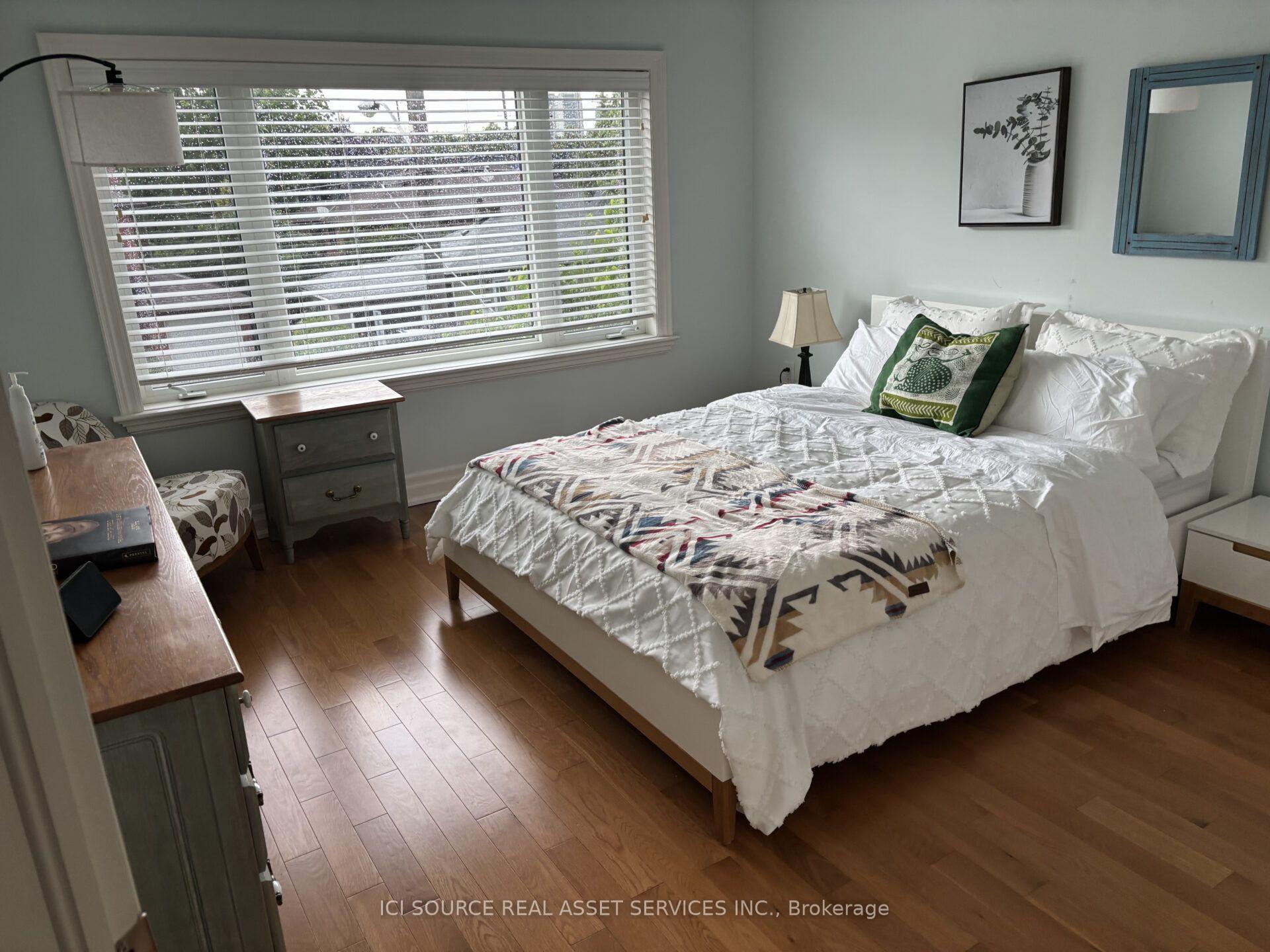 Photo 10 of 217B Aldercrest Road, Etobicoke, Alderwood — HOMEH