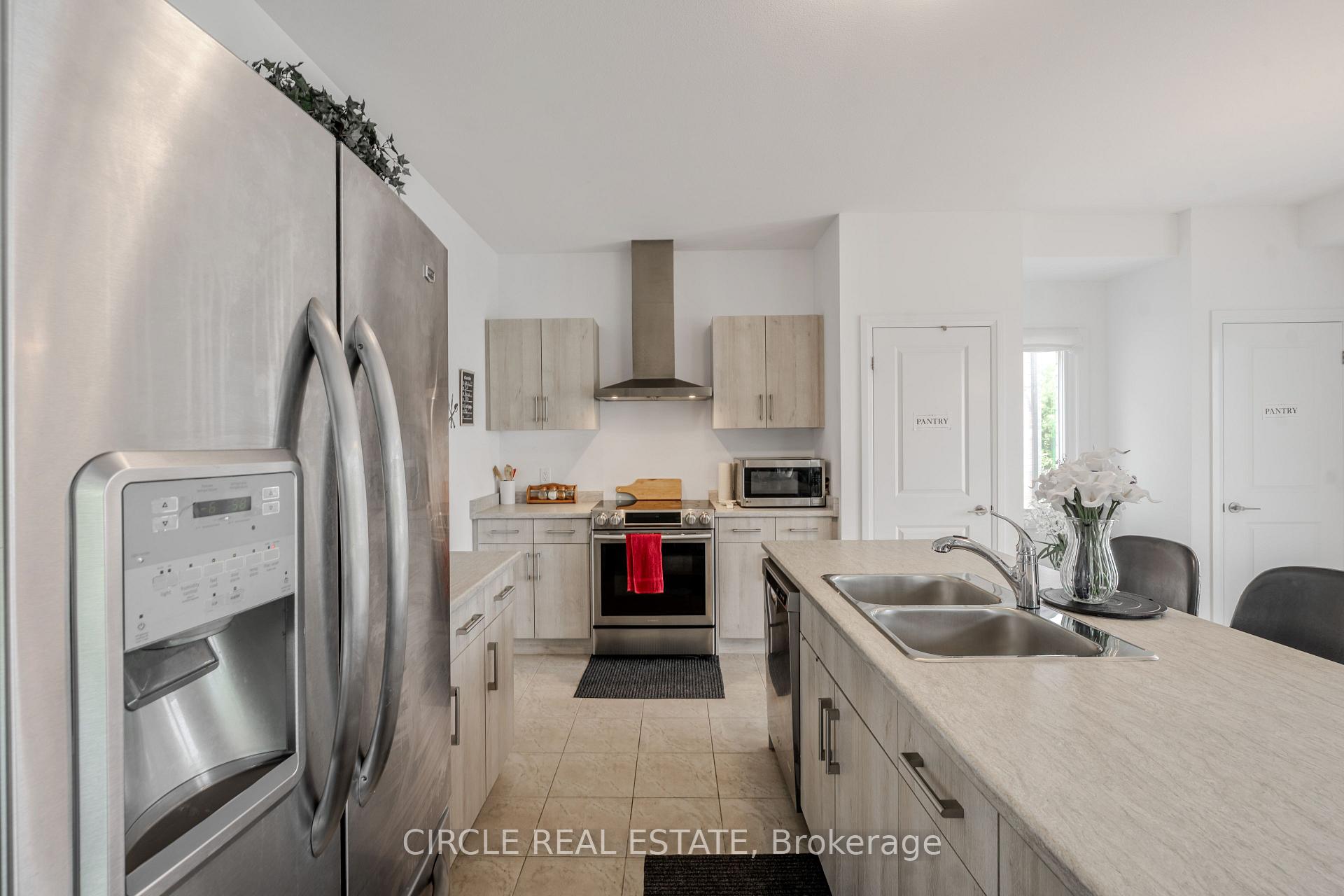 Photo 16 of 202 Westcott Road, Welland, West Welland — HOMEH