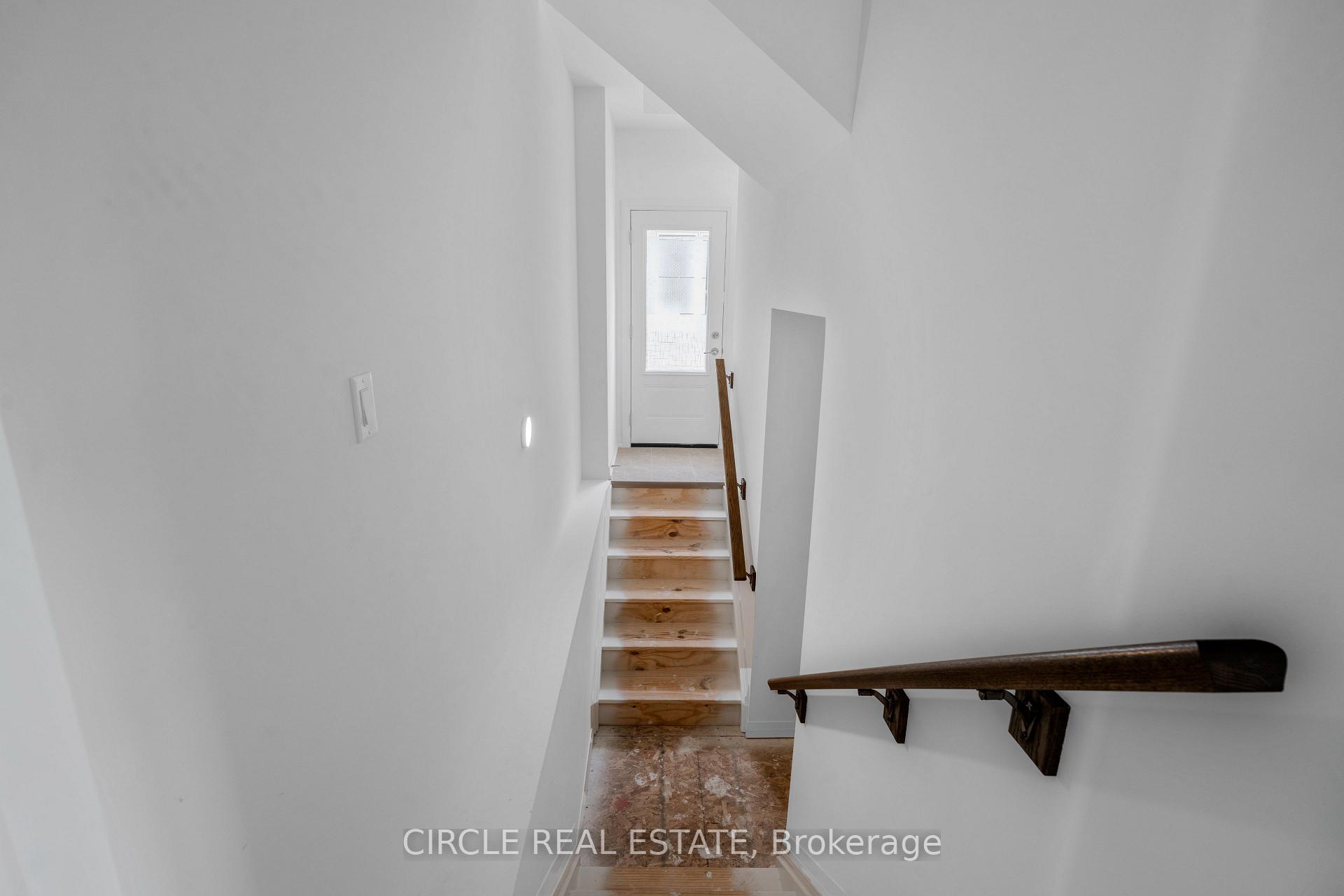 Photo 39 of 202 Westcott Road, Welland, West Welland — HOMEH