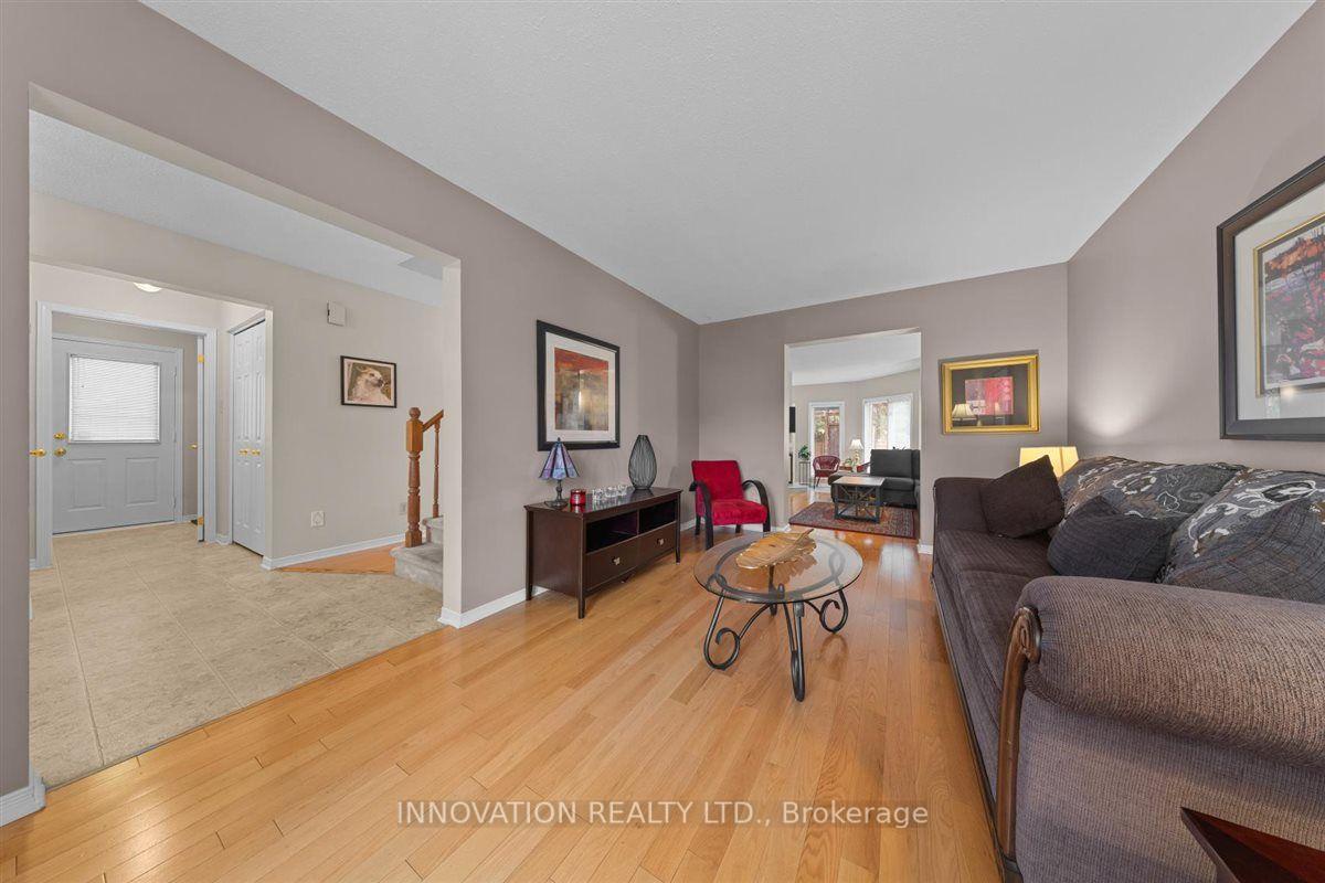 Photo 4 of 183 Equestrian Drive, Ottawa, Kanata - Bridlewood — HOMEH