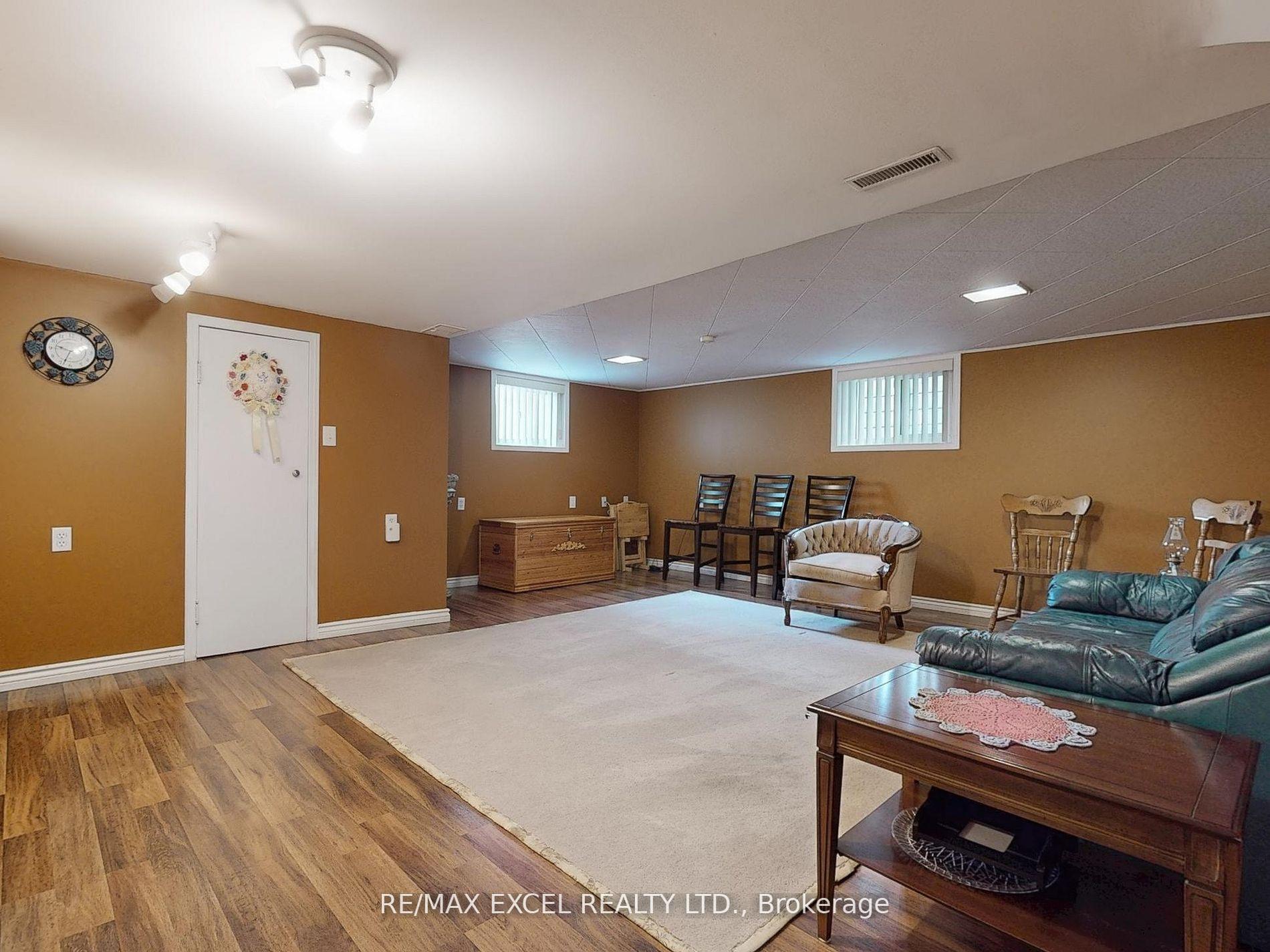 Photo 31 of 341 Richmond Street E, Oshawa, O'Neill — HOMEH