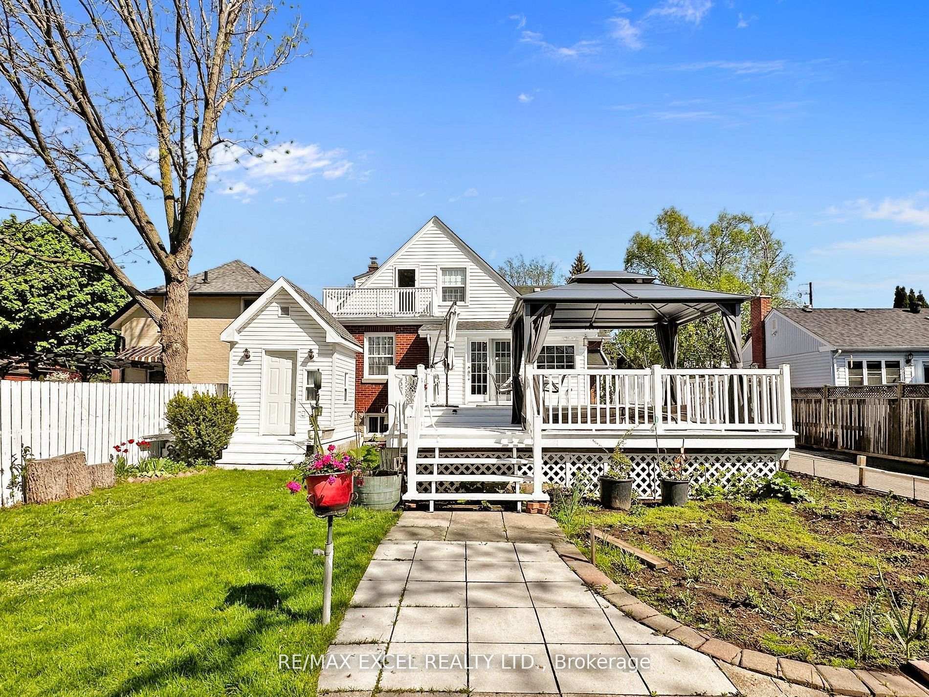 Photo 43 of 341 Richmond Street E, Oshawa, O'Neill — HOMEH