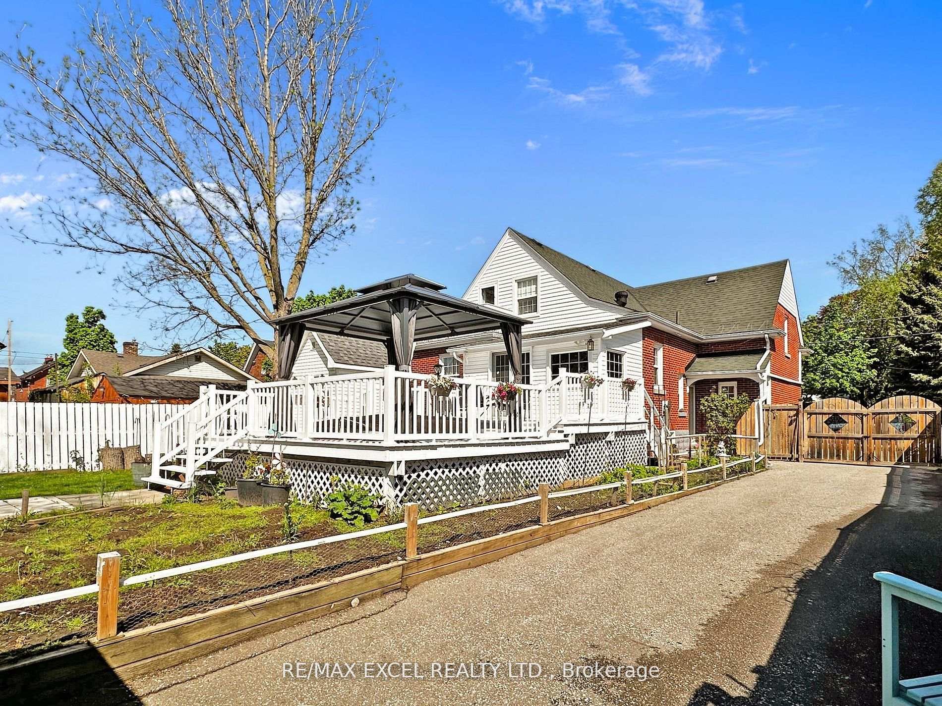 Photo 45 of 341 Richmond Street E, Oshawa, O'Neill — HOMEH
