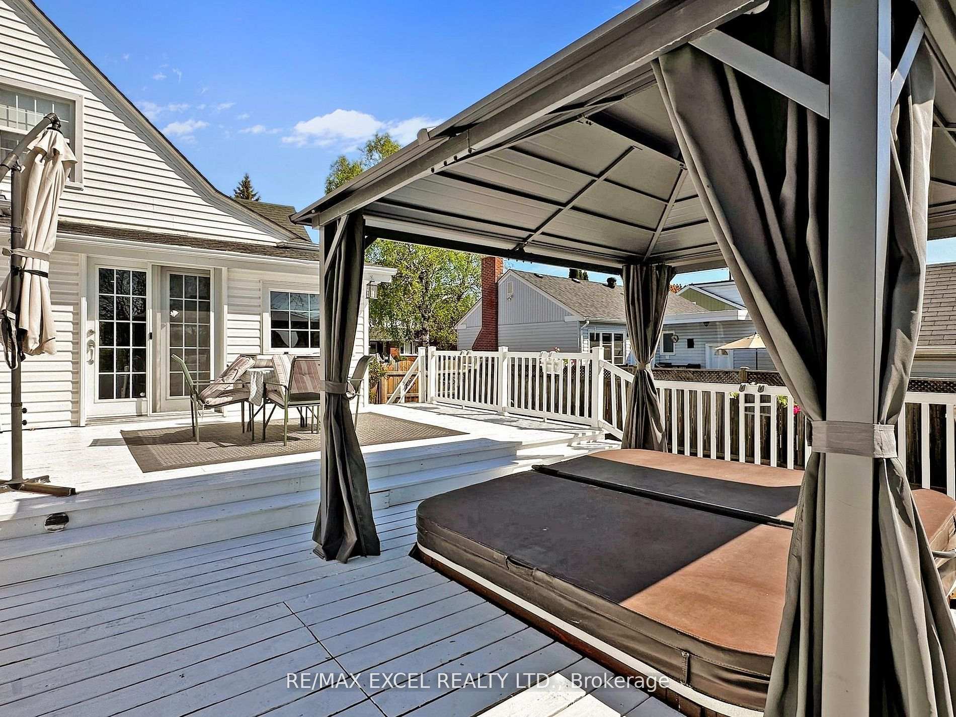 Photo 47 of 341 Richmond Street E, Oshawa, O'Neill — HOMEH