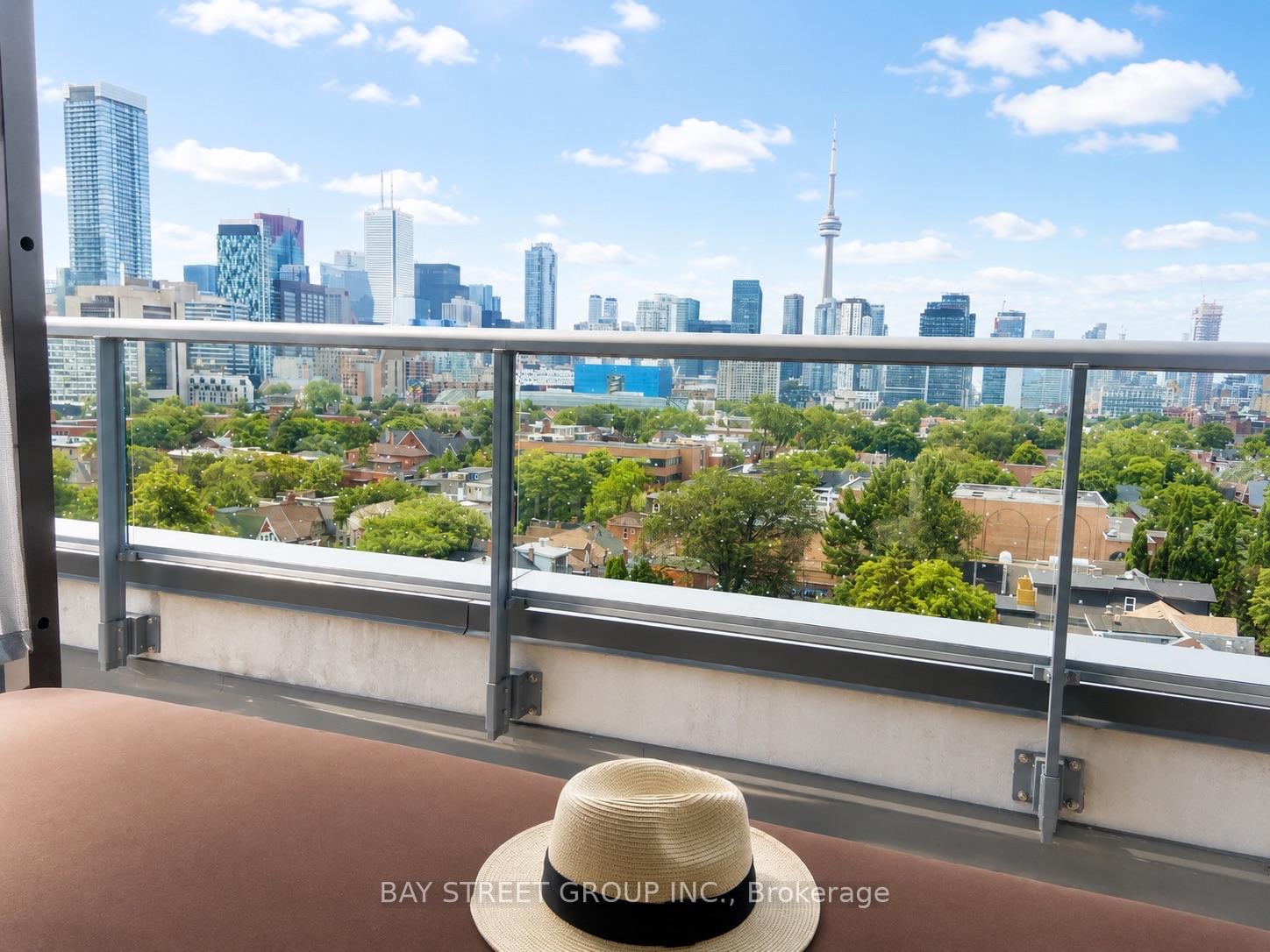 Photo 8 of Unit 1607, 181 Huron Street, Toronto, Kensington-Chinatown — HOMEH