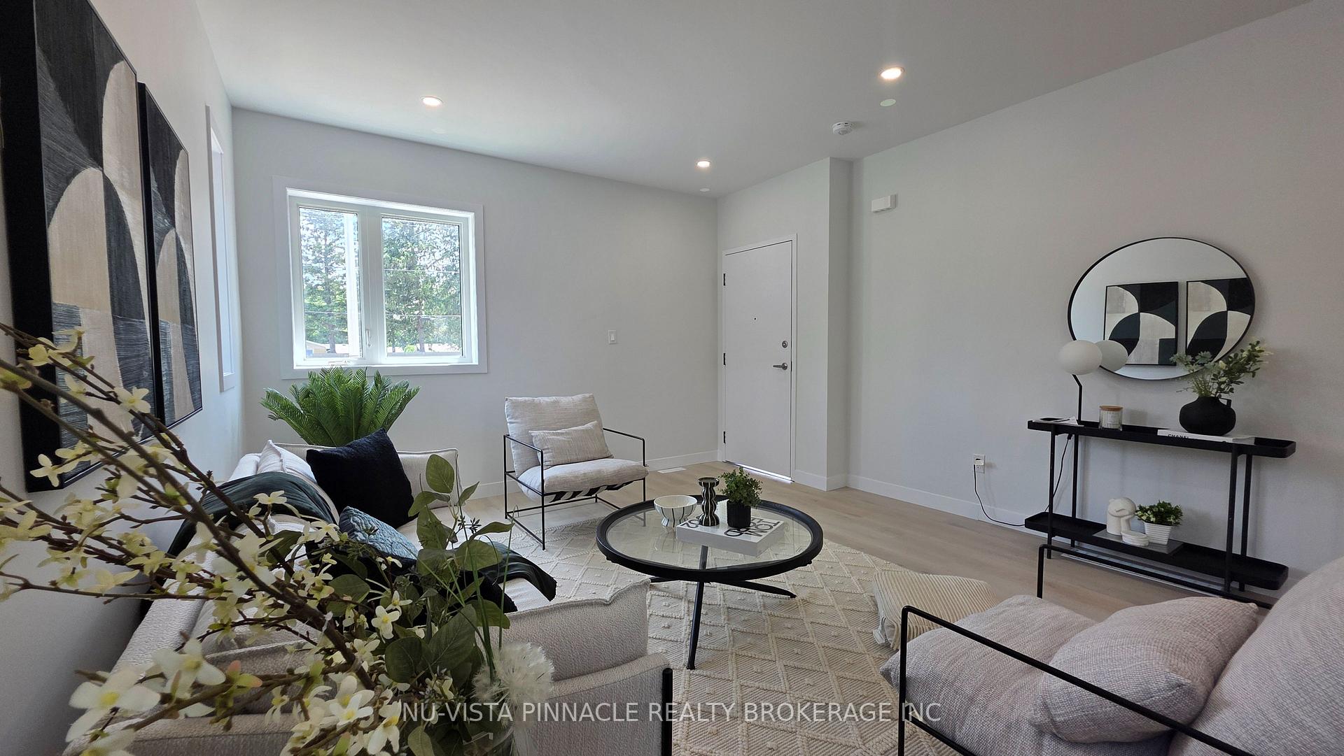 Photo 5 of Unit Unit # 21, 1208 Fanshawe Park Road E, London, North C — HOMEH