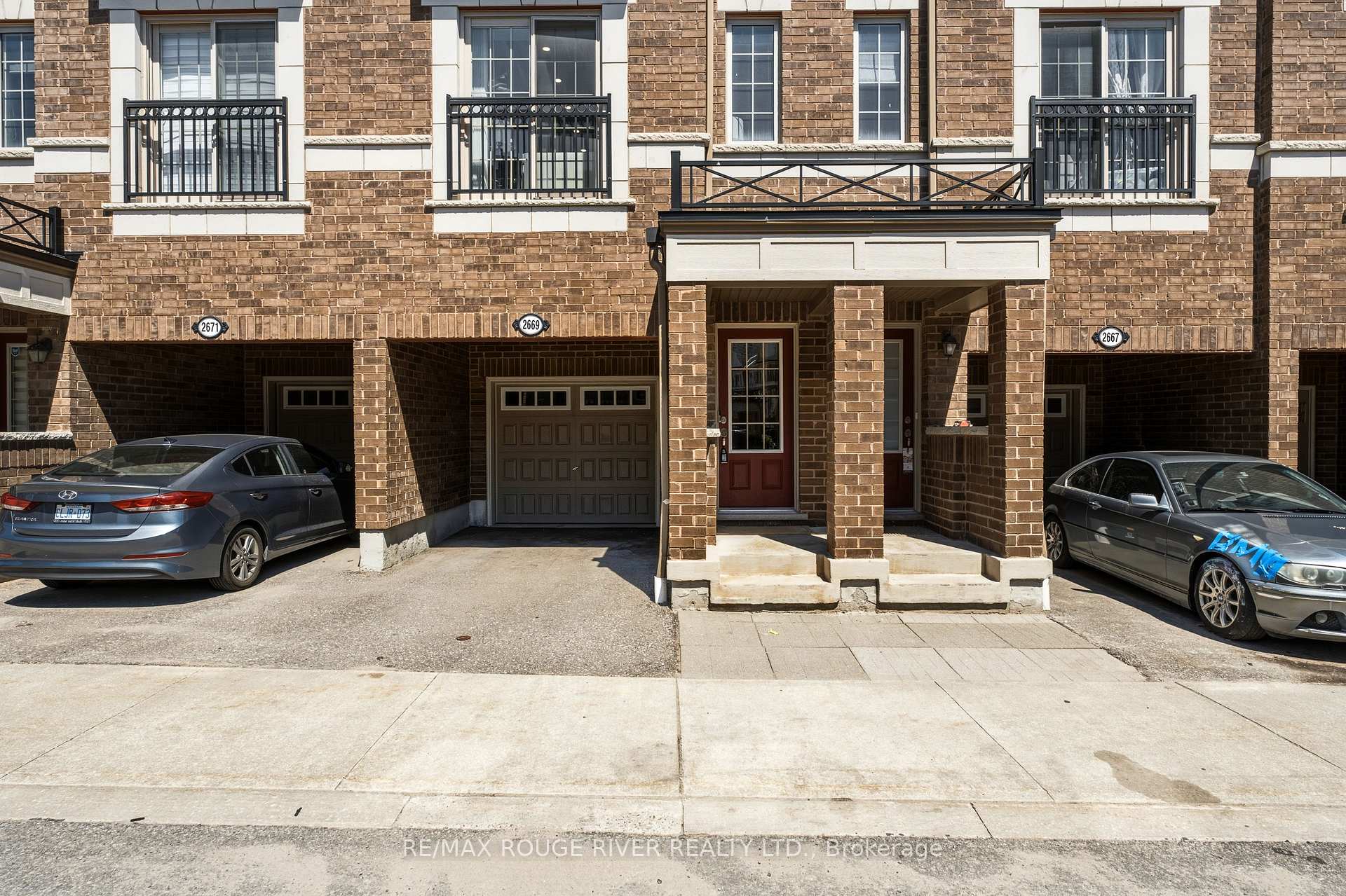 Photo 4 of 2669 Deputy Minister Path, Oshawa, Windfields — HOMEH