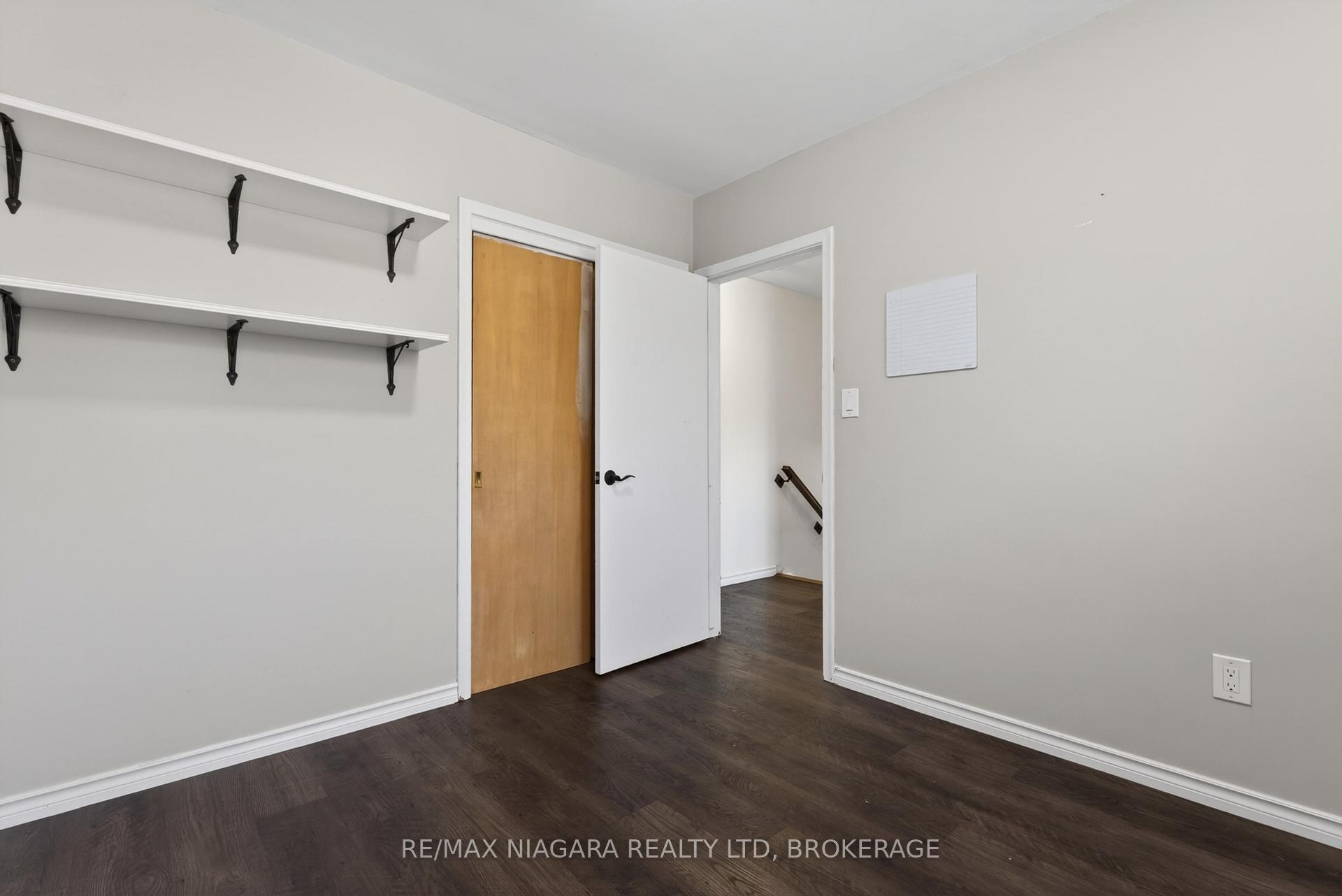 Photo 19 of 414 Bunting Road, St. Catharines, Carlton/Bunting — HOMEH