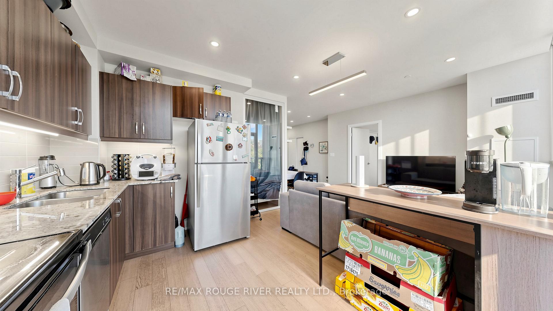 Photo 9 of Unit 503, 1486 Bathurst Street, Toronto, Humewood-Cedarvale — HOMEH
