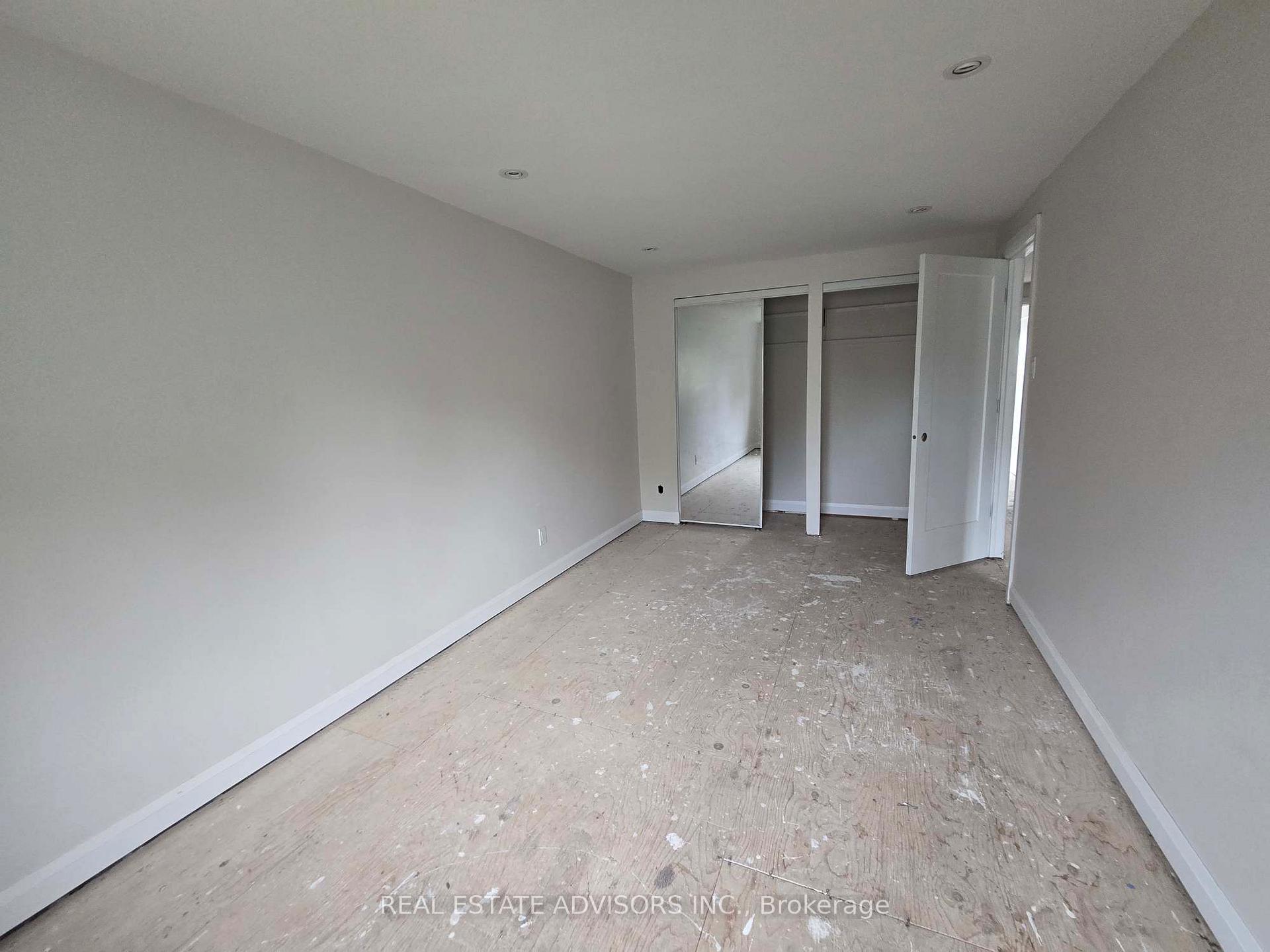 Photo 16 of 238 Braymore Boulevard, Scarborough, Rouge — HOMEH