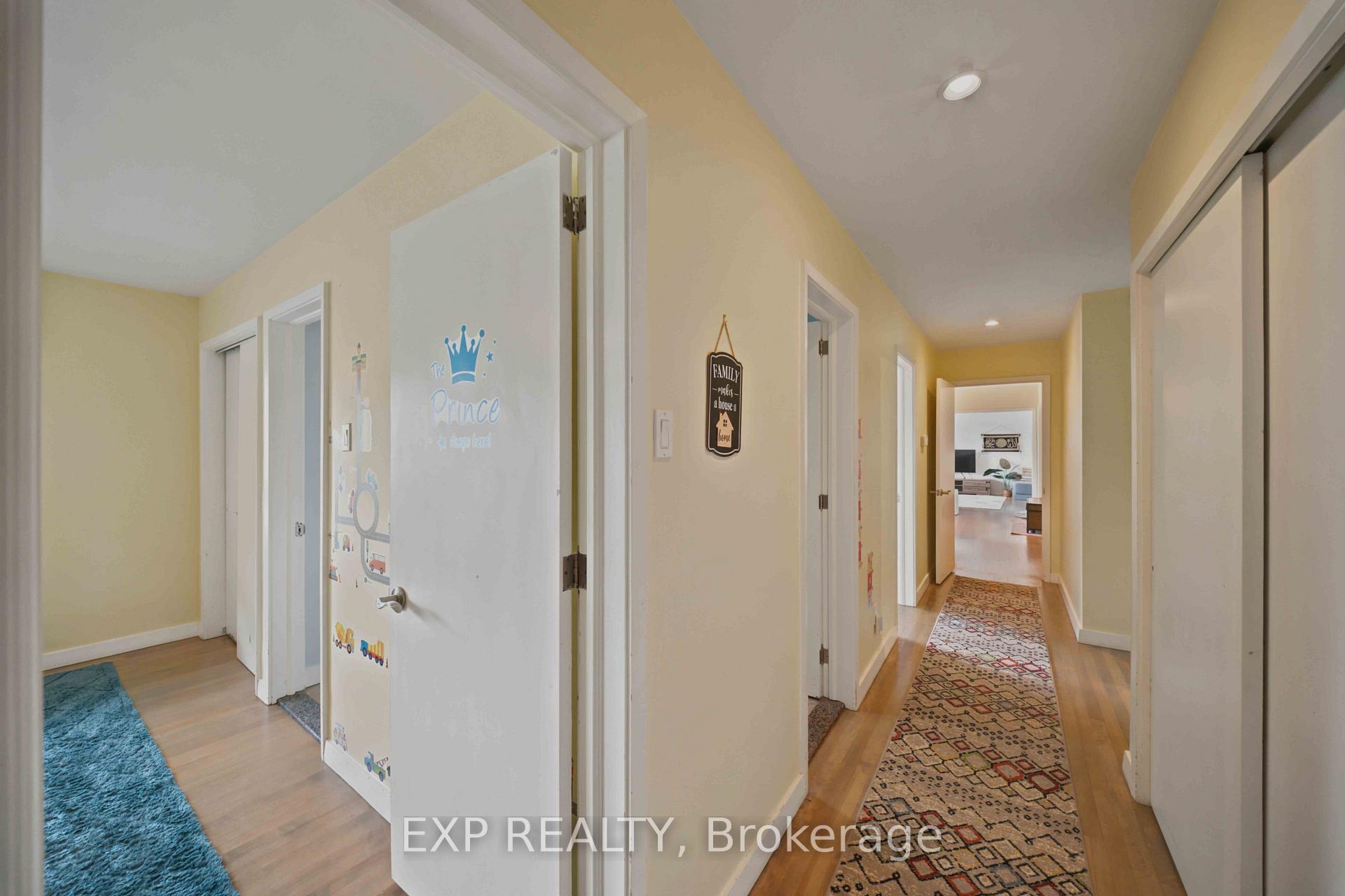Photo 21 of 304 Roger Road, Ottawa, Alta Vista/Faircrest Heights — HOMEH