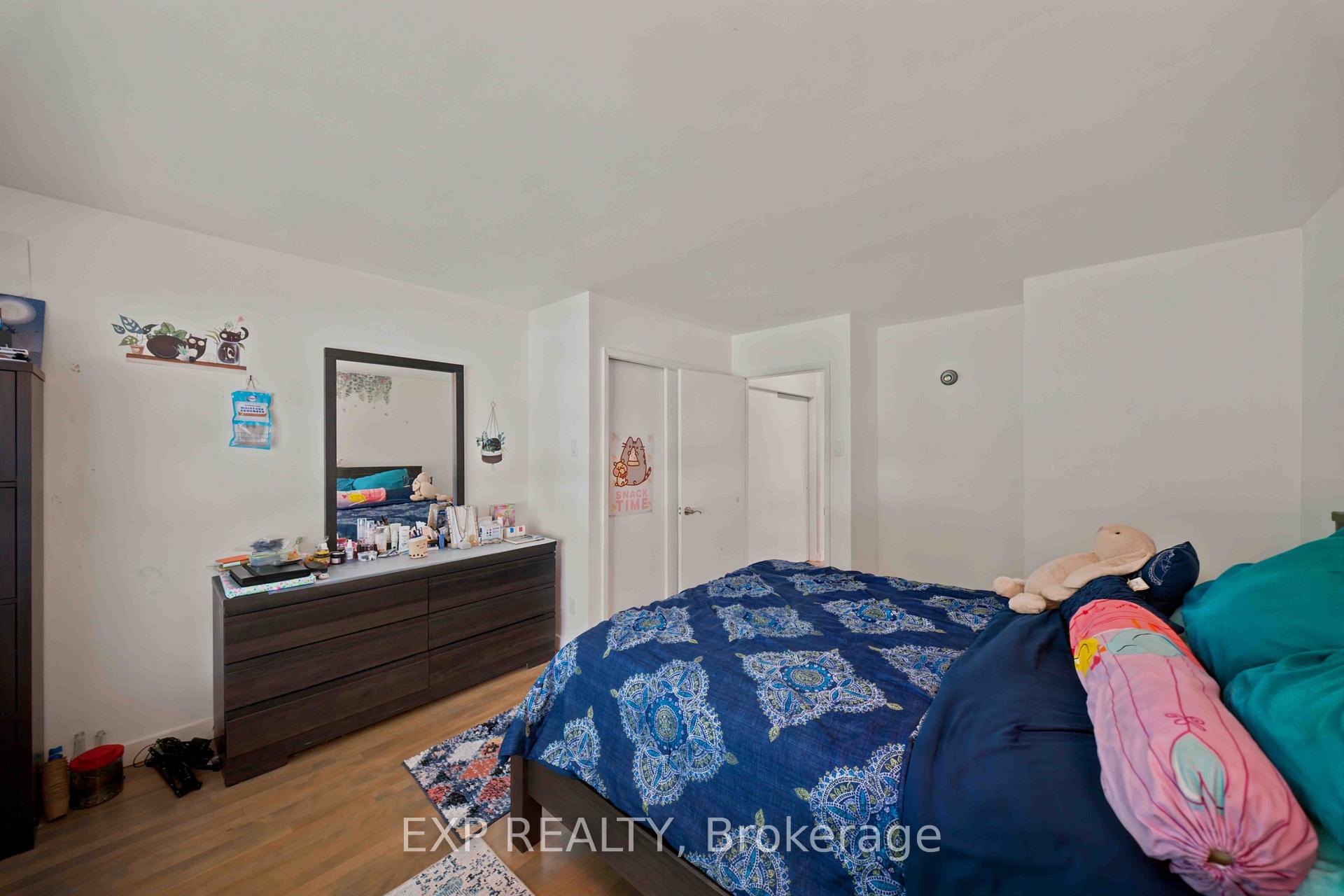 Photo 30 of 304 Roger Road, Ottawa, Alta Vista/Faircrest Heights — HOMEH
