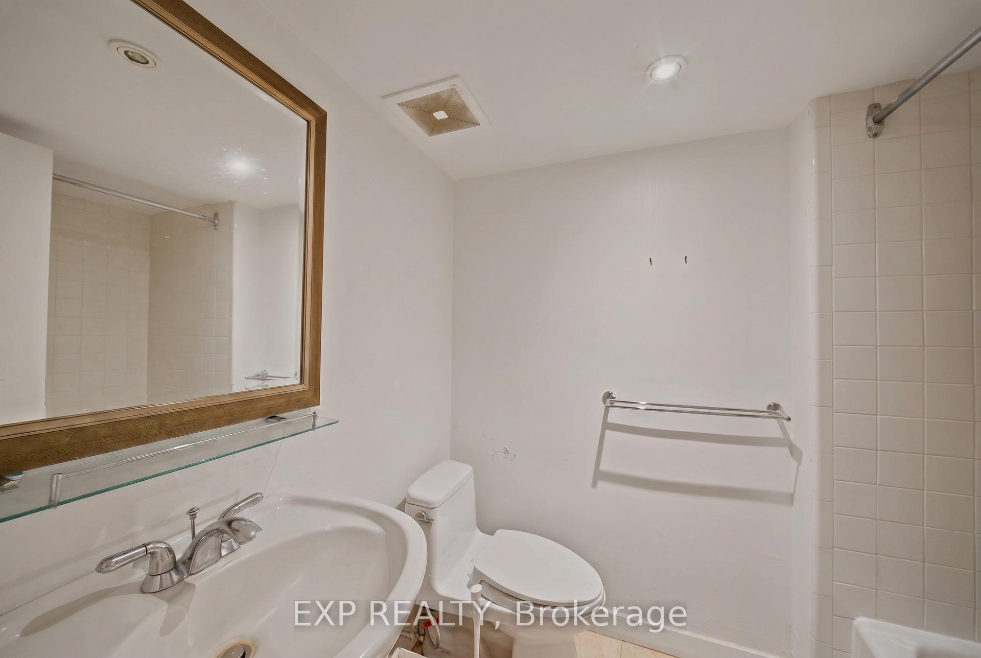 Photo 39 of 304 Roger Road, Ottawa, Alta Vista/Faircrest Heights — HOMEH