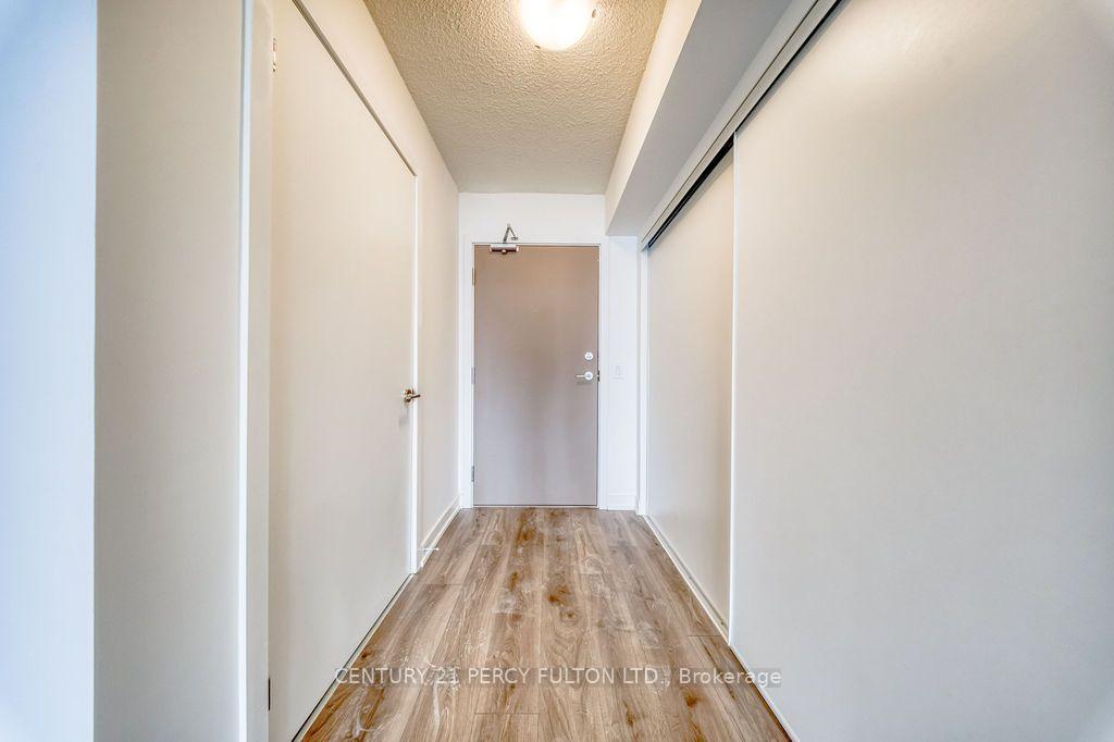 Photo 7 of Unit 2303, 1010 Sandy Beach Road, Pickering, Bay Ridges — HOMEH