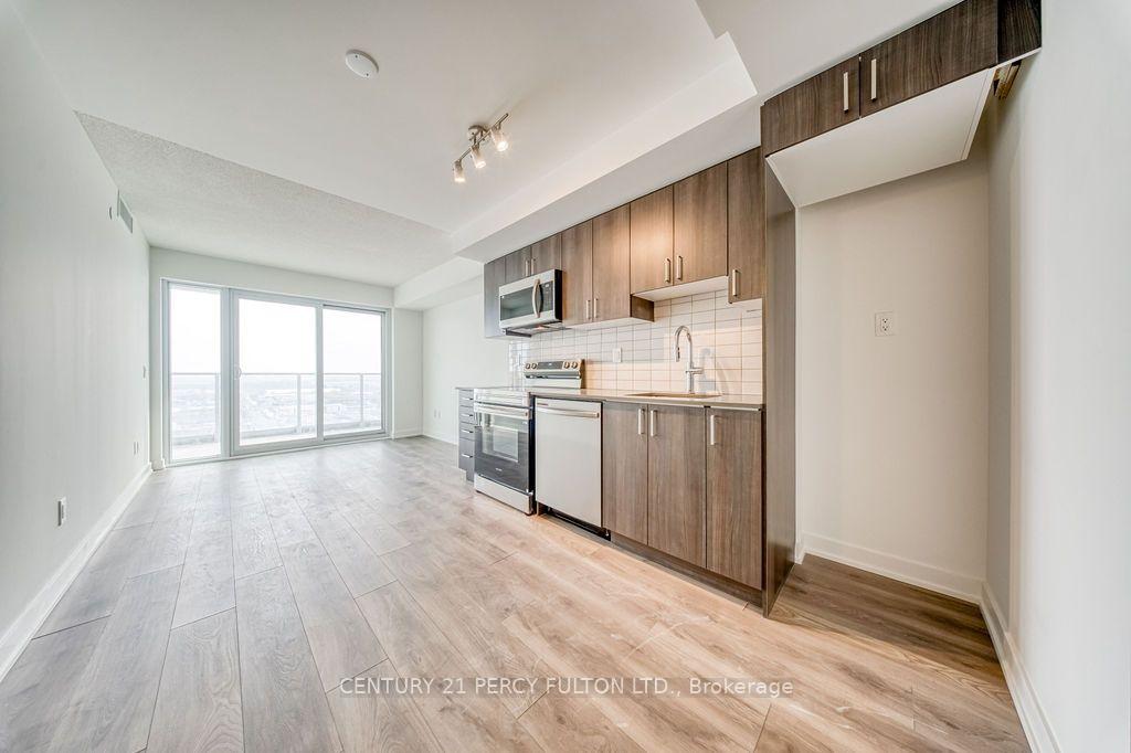 Photo 11 of Unit 2303, 1010 Sandy Beach Road, Pickering, Bay Ridges — HOMEH