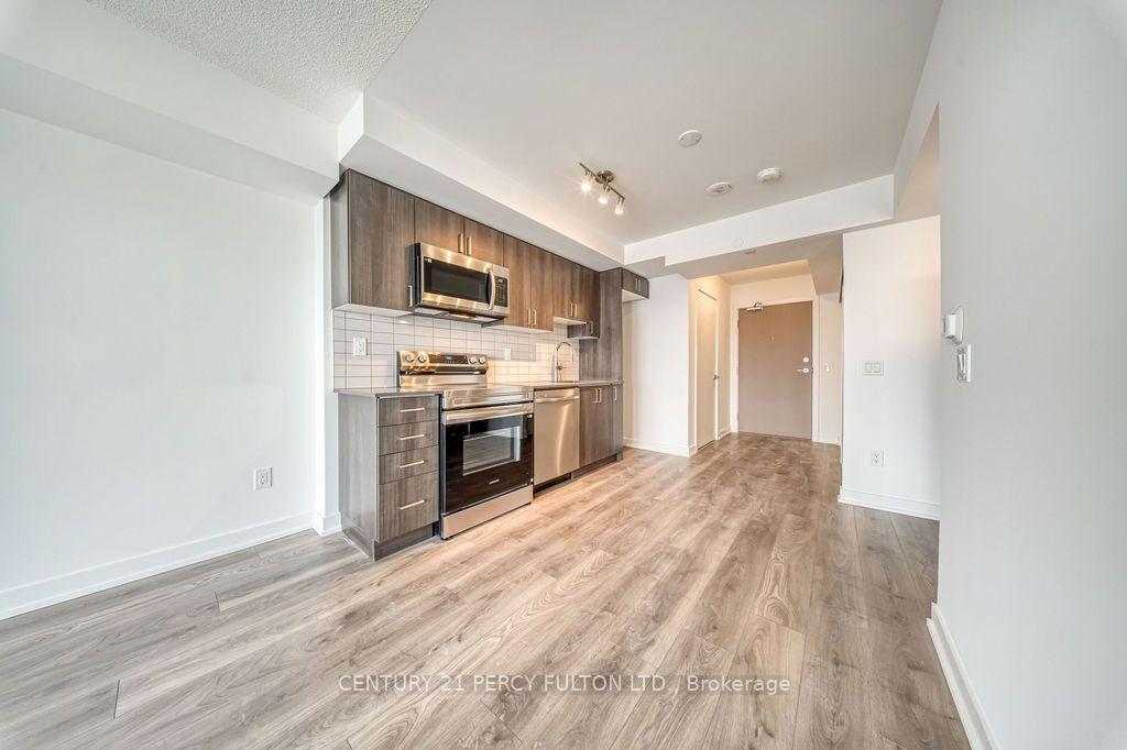 Photo 13 of Unit 2303, 1010 Sandy Beach Road, Pickering, Bay Ridges — HOMEH