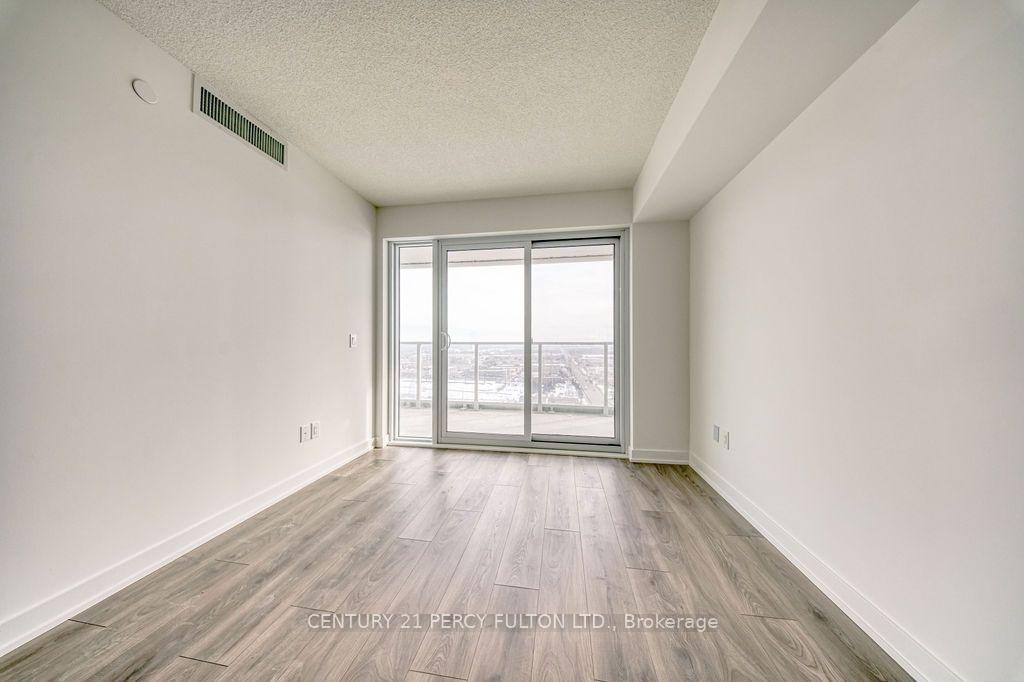 Photo 14 of Unit 2303, 1010 Sandy Beach Road, Pickering, Bay Ridges — HOMEH