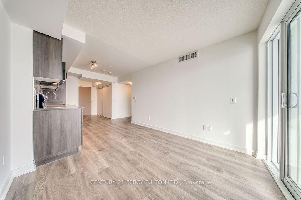 Photo 18 of Unit 2303, 1010 Sandy Beach Road, Pickering, Bay Ridges — HOMEH