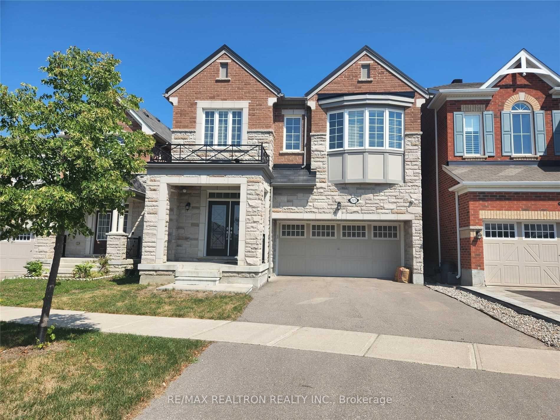 Photo 1 of 223 Thomas Phillips Drive, Aurora, Rural Aurora — HOMEH