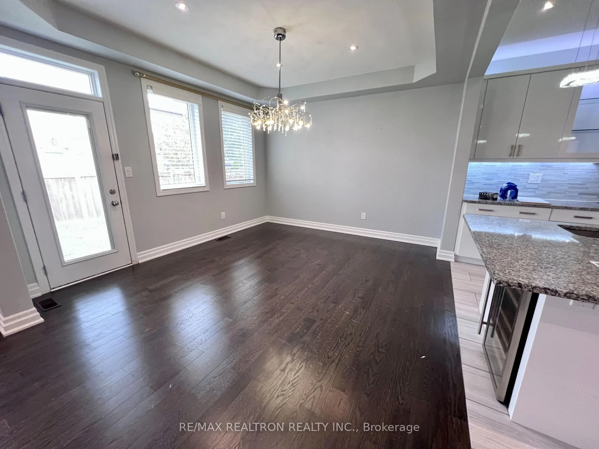 Photo 8 of 223 Thomas Phillips Drive, Aurora, Rural Aurora — HOMEH