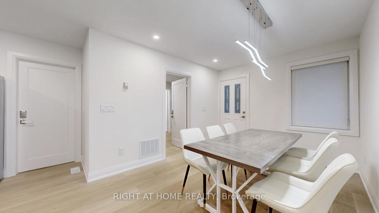 Photo 9 of 61 Gladys Road, Scarborough, Highland Creek — HOMEH