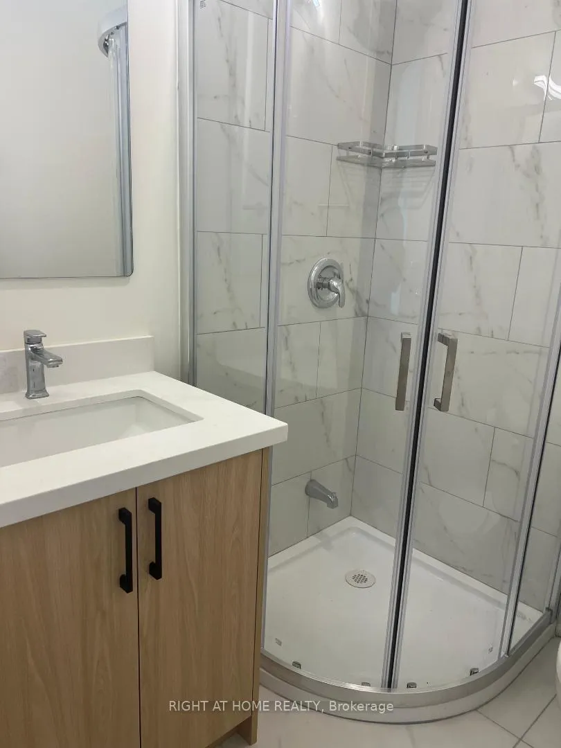 Photo 5 of 61 Gladys Road, Scarborough, Highland Creek — HOMEH