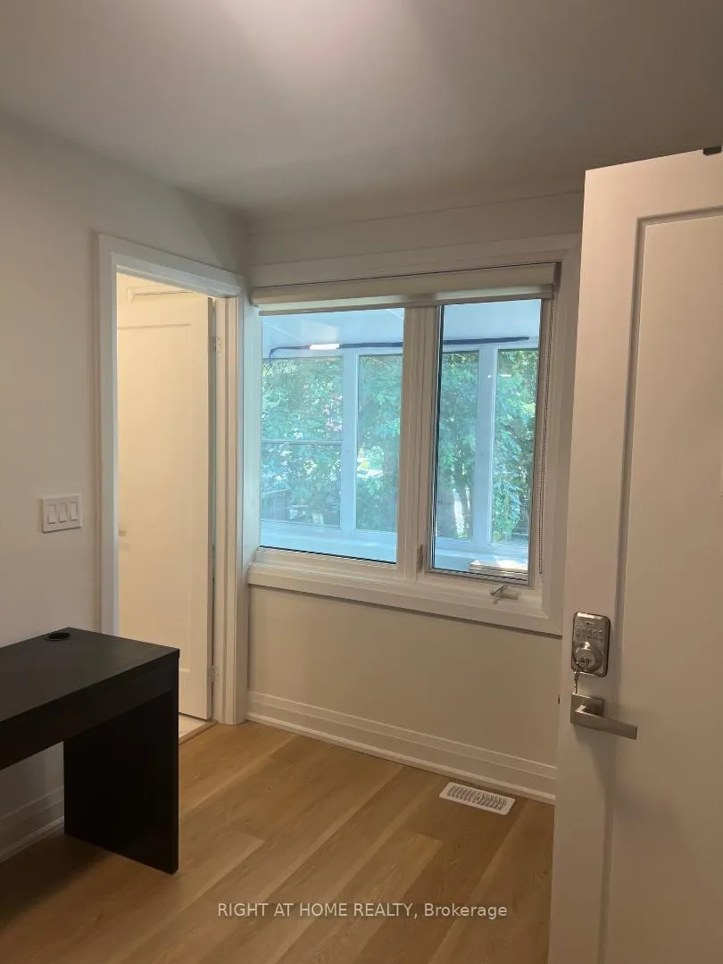 Photo 6 of 61 Gladys Road, Scarborough, Highland Creek — HOMEH