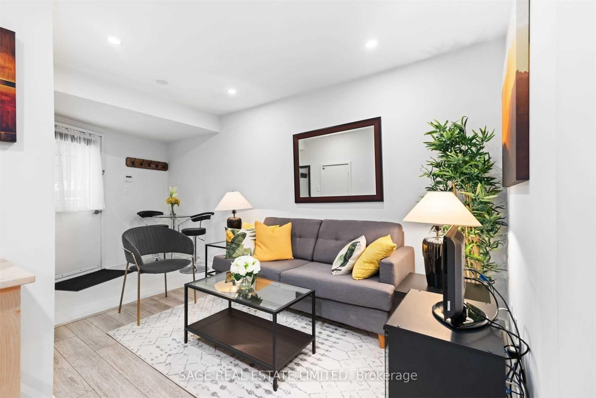 Photo 2 of 492 King Street E, Toronto, Moss Park — HOMEH