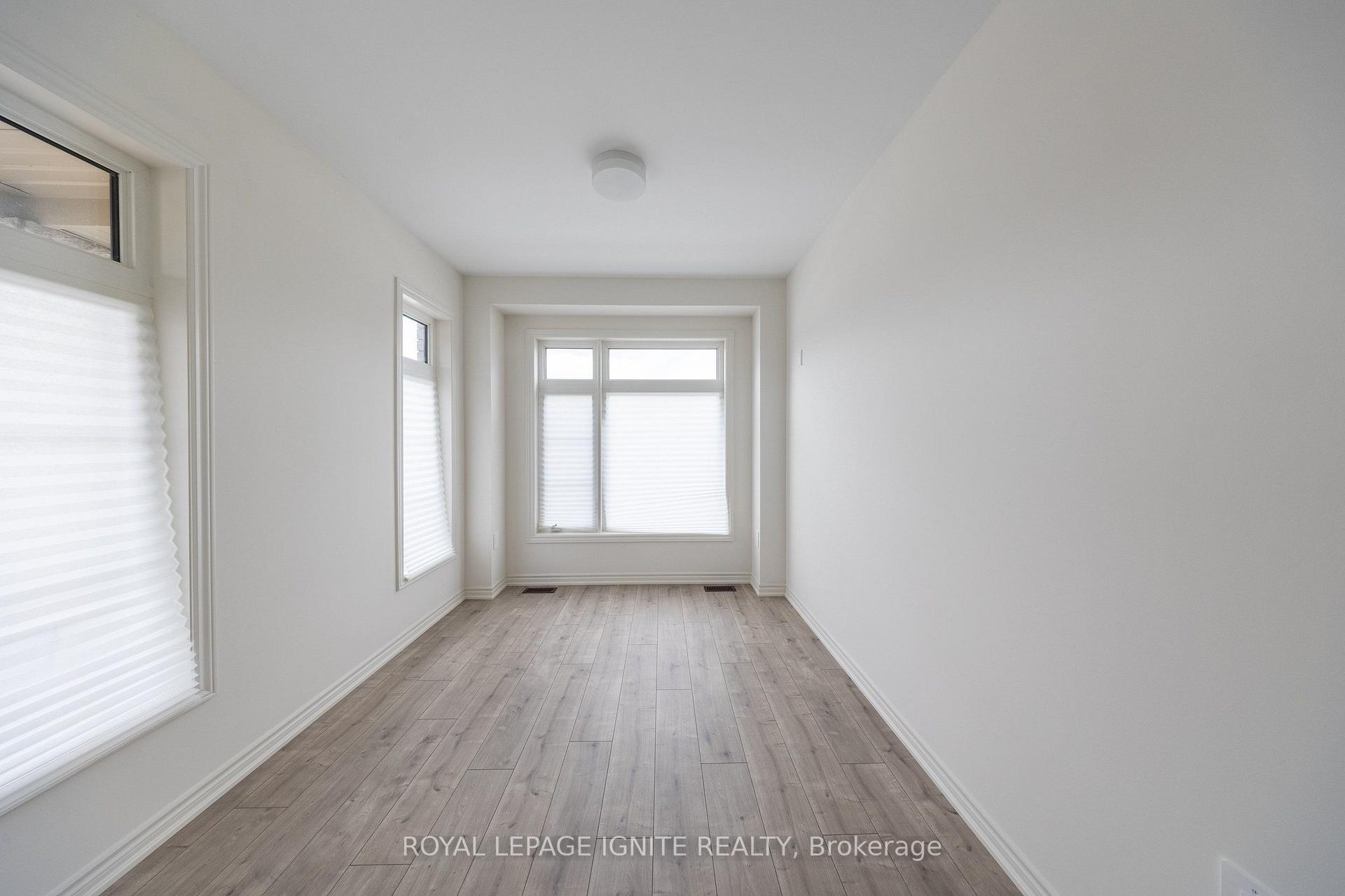 Photo 7 of 3 Rackham Lane, Clarington, Courtice — HOMEH
