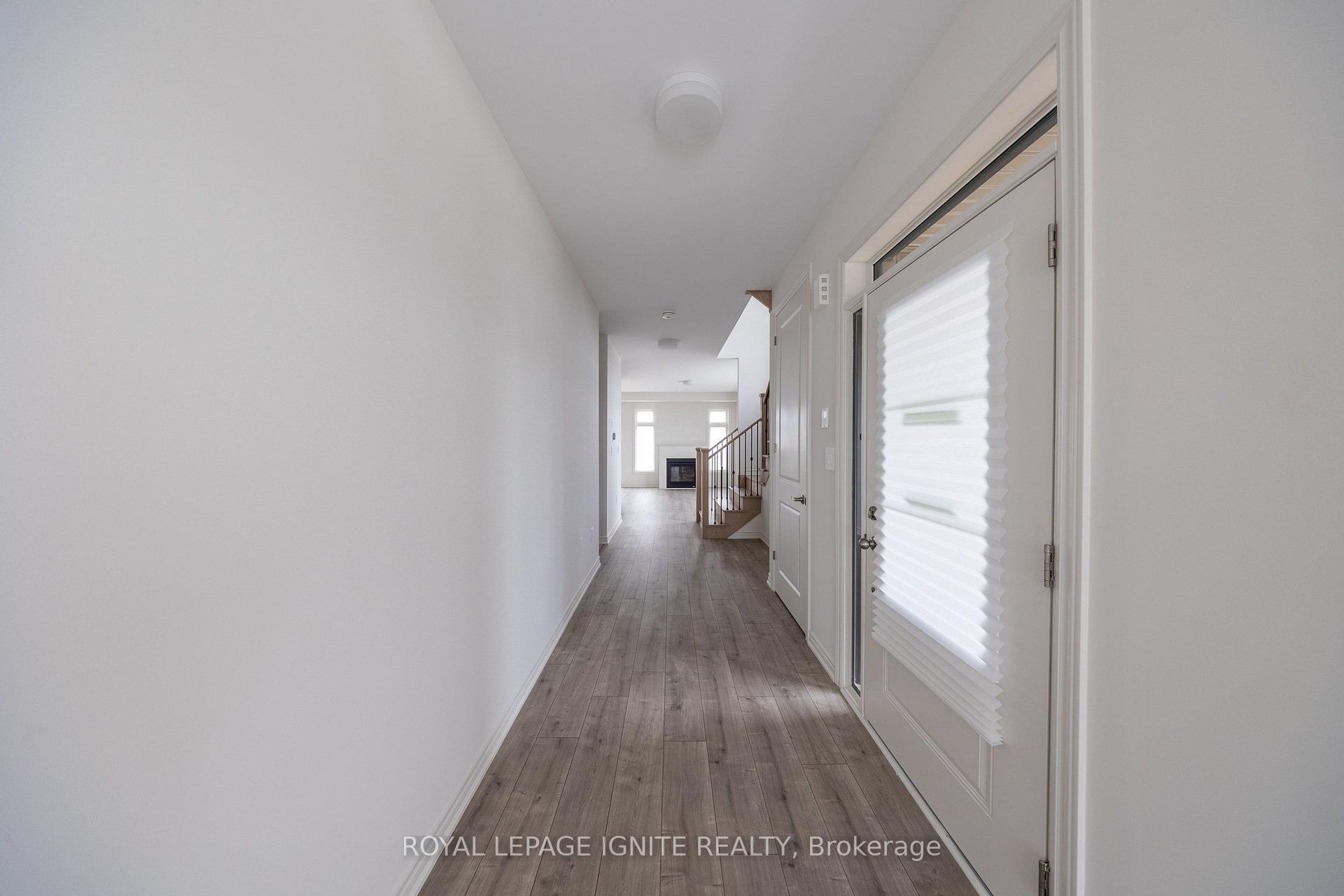 Photo 8 of 3 Rackham Lane, Clarington, Courtice — HOMEH