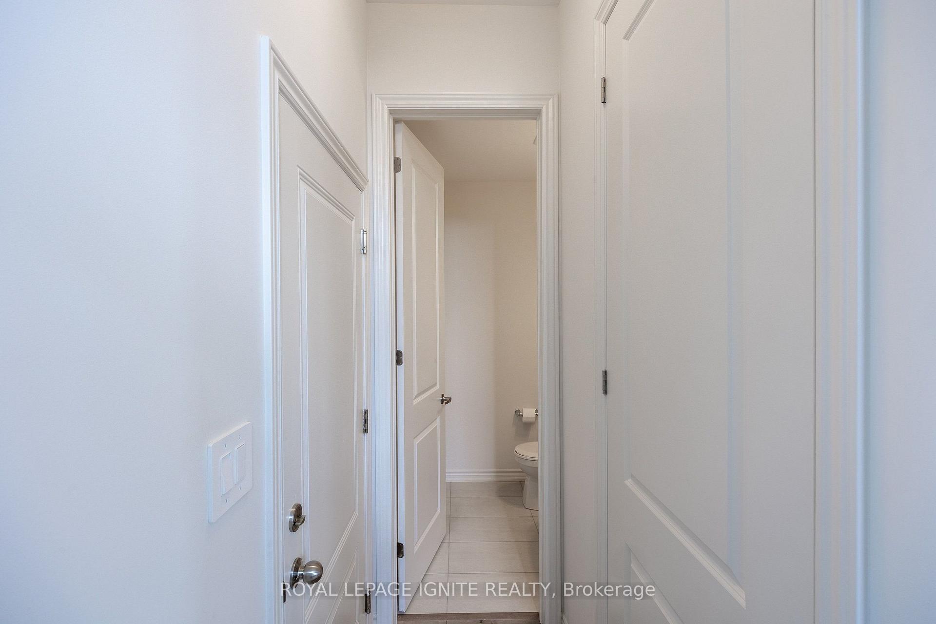 Photo 10 of 3 Rackham Lane, Clarington, Courtice — HOMEH