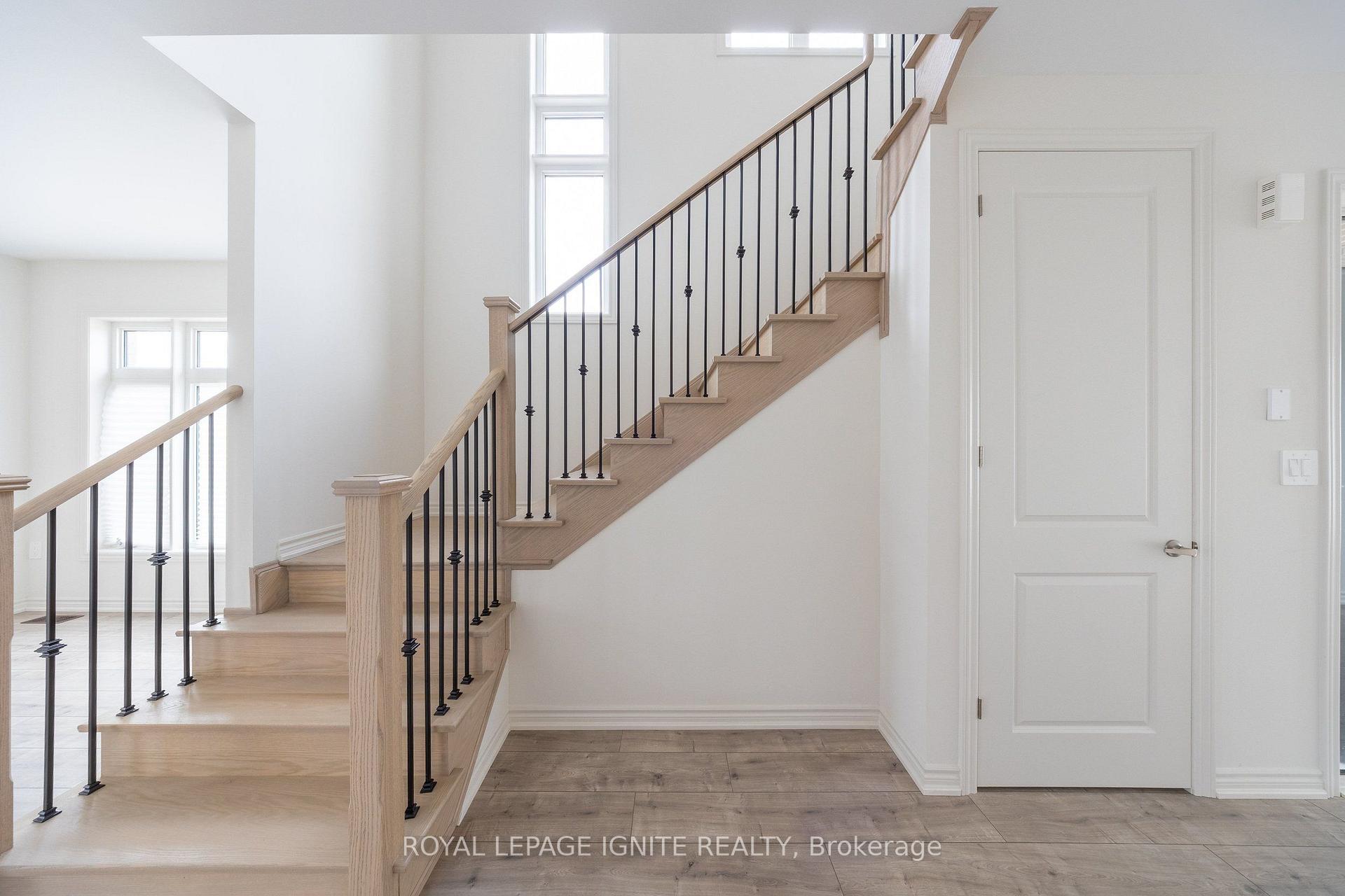 Photo 12 of 3 Rackham Lane, Clarington, Courtice — HOMEH
