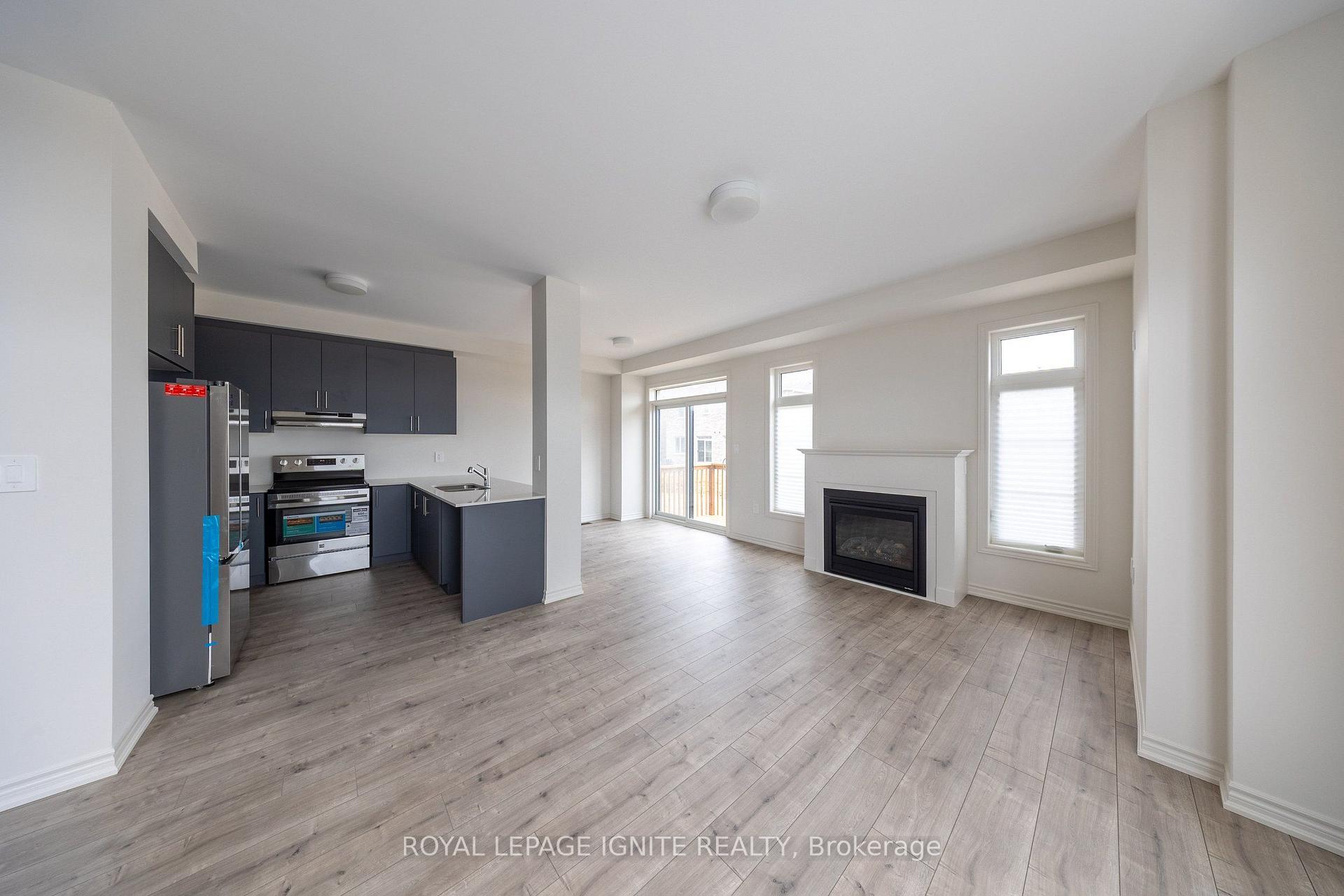Photo 15 of 3 Rackham Lane, Clarington, Courtice — HOMEH