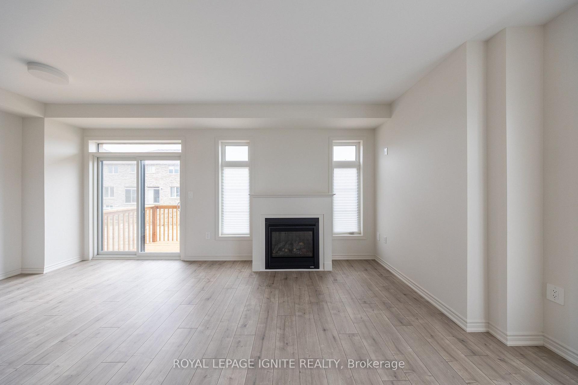 Photo 18 of 3 Rackham Lane, Clarington, Courtice — HOMEH